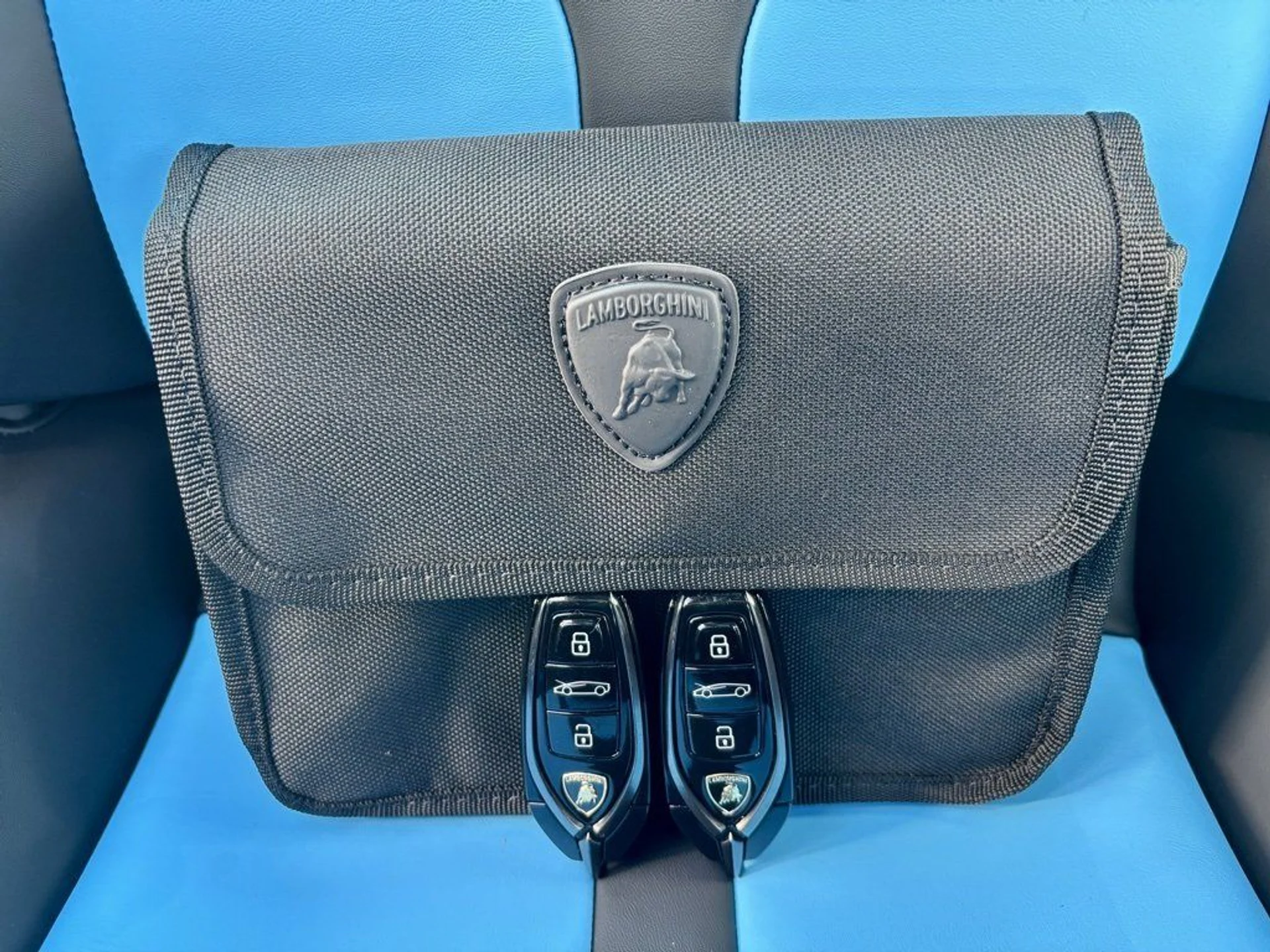 mph028_2308850241_19405d7e83cb91f0e891b71463000b7f_c99637f28e