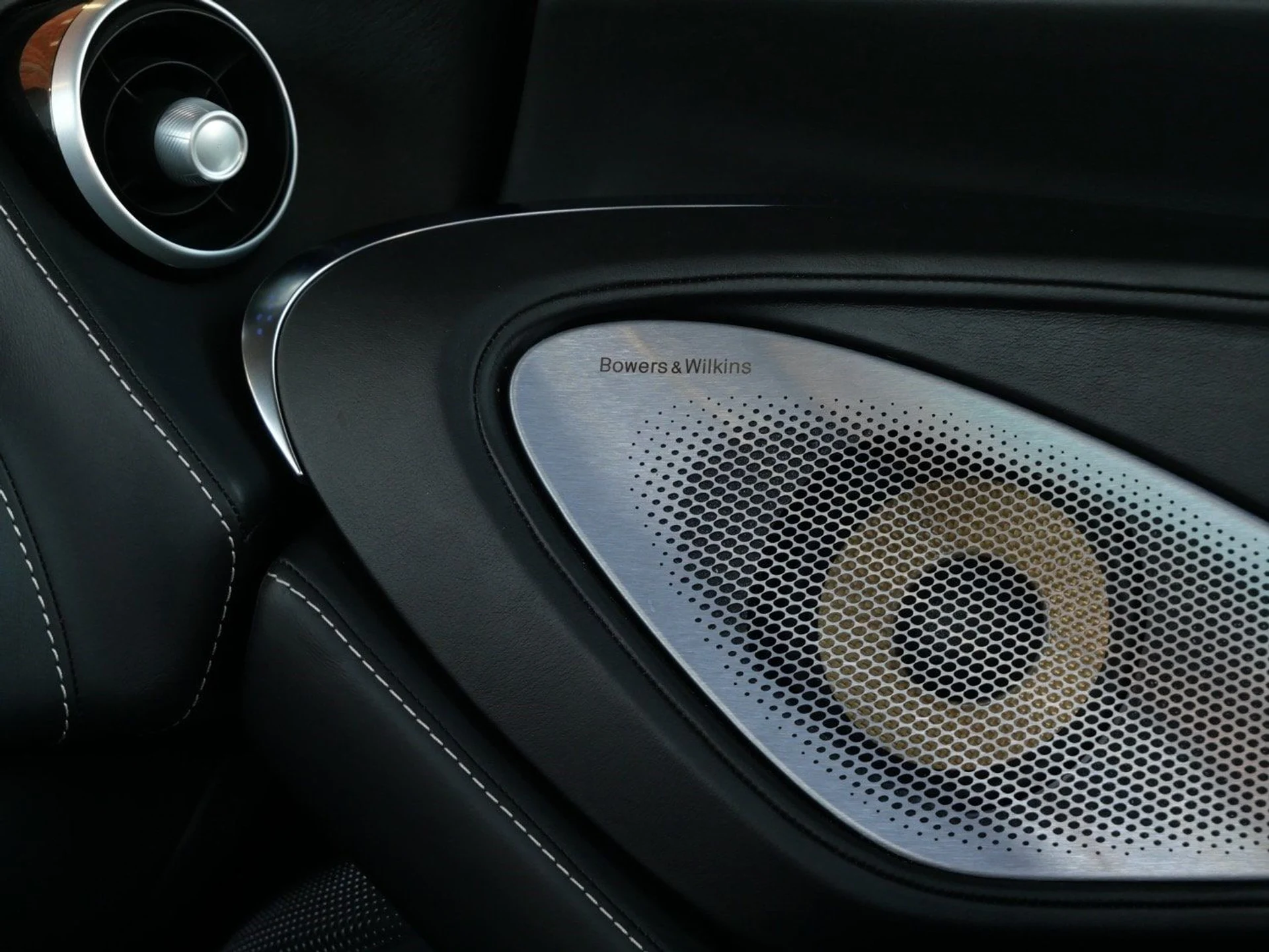 mph028_2308980304_529604260d899ba5e55d4603c7e745f6x_201179120f