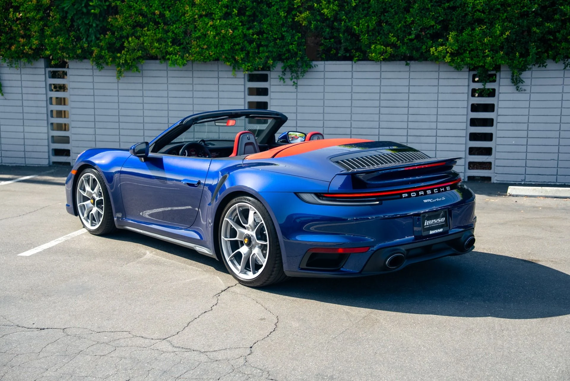 mph028_231727328_Used_2024_Porsche_911_Turbo_S_Turbo_S_1762547023_478282d981