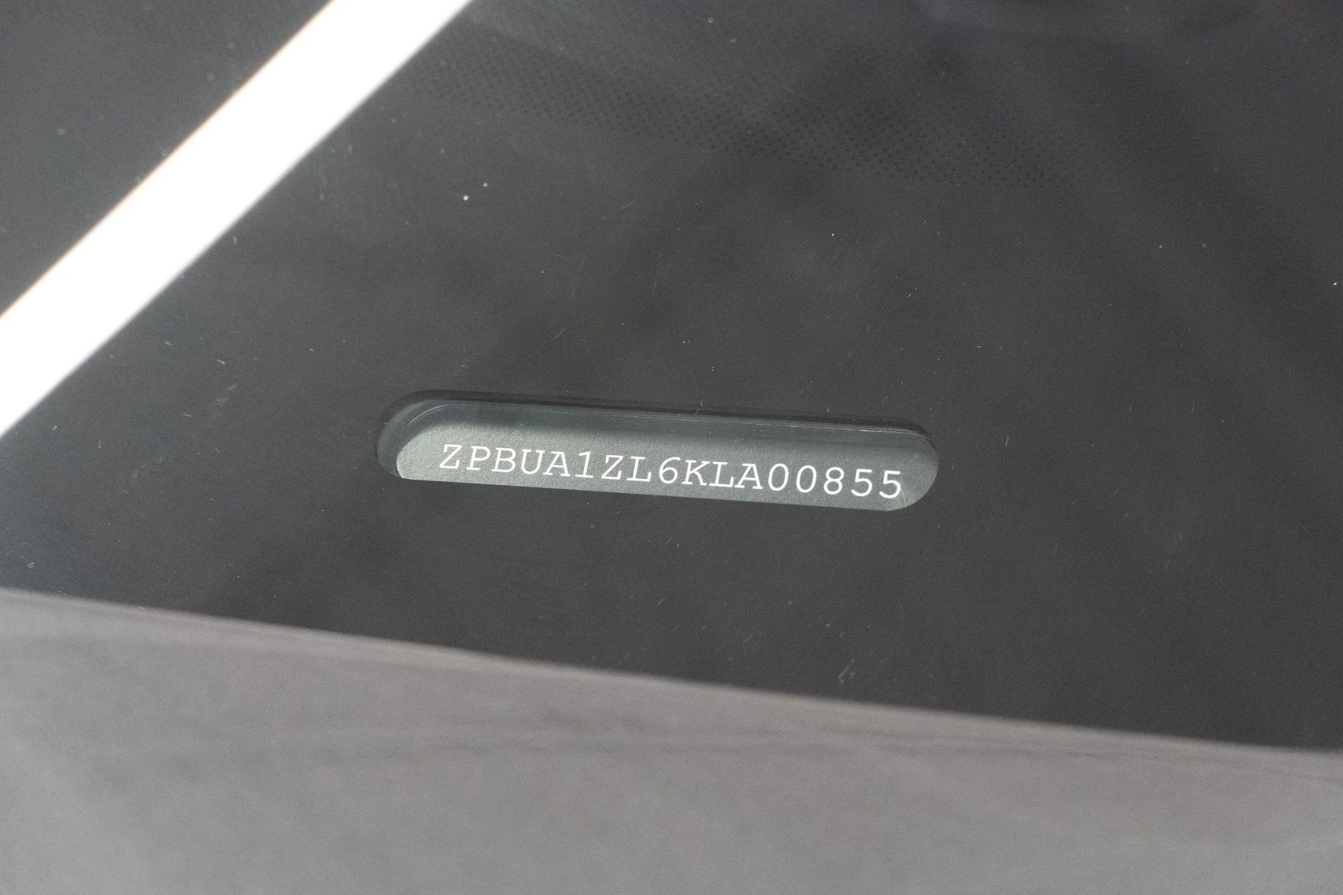 mph028_2317418097_Used_2019_Lamborghini_Urus_1770318658_4a52019f0e