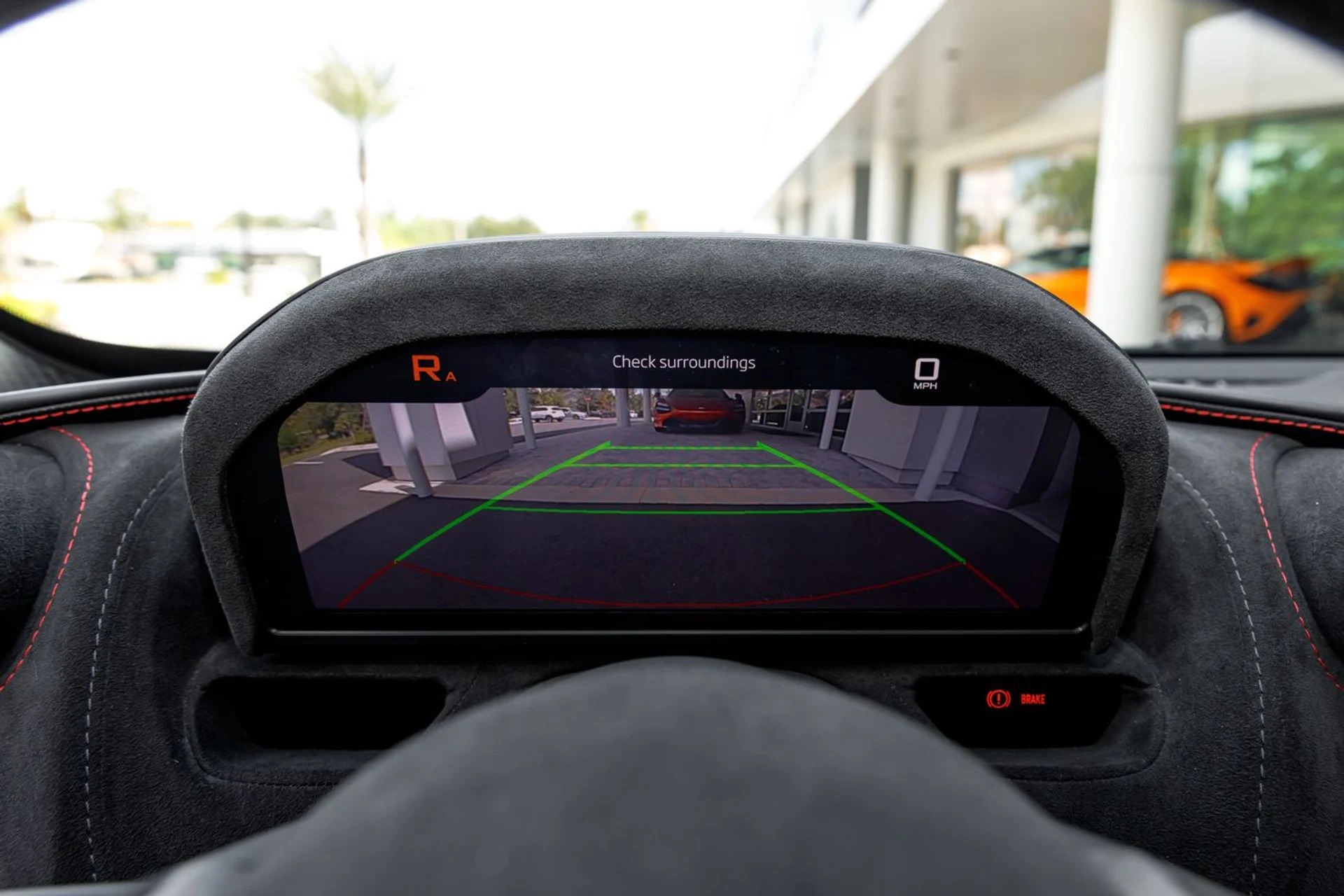 mph028_2323839089_598_p29_l_01ebfe953b