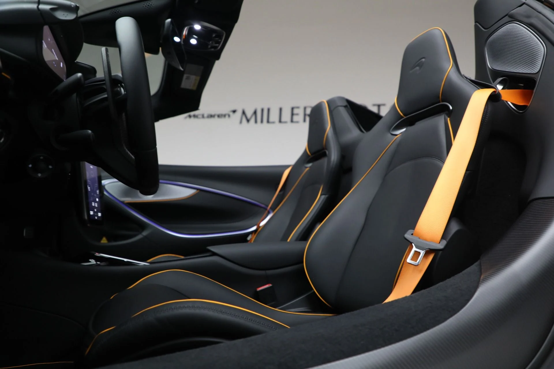mph028_2325613738_New_2026_Mc_Laren_Artura_Spider_Tech_Lux_a17b9904fe