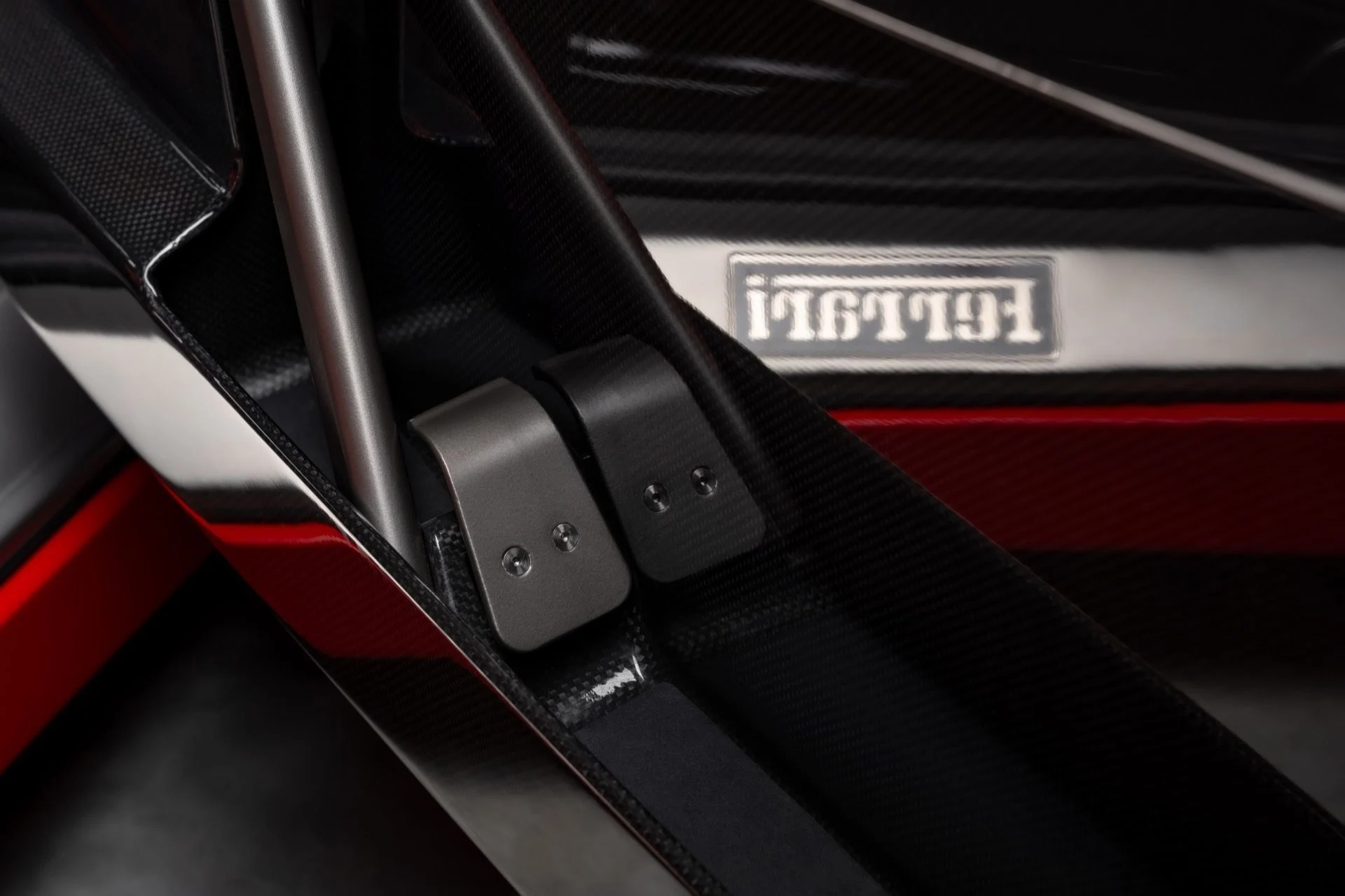 mph028_2327047664_10842_p29_l_b72d6eb53f