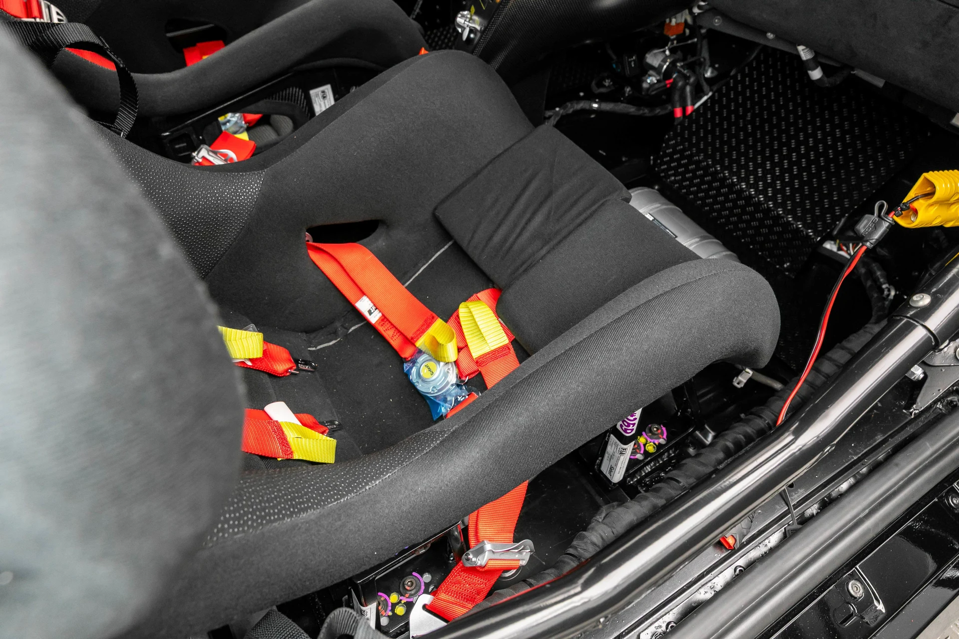 mph028_2333288829_1f67aa968f8145729b97afb8ce306ebb_8401511f56