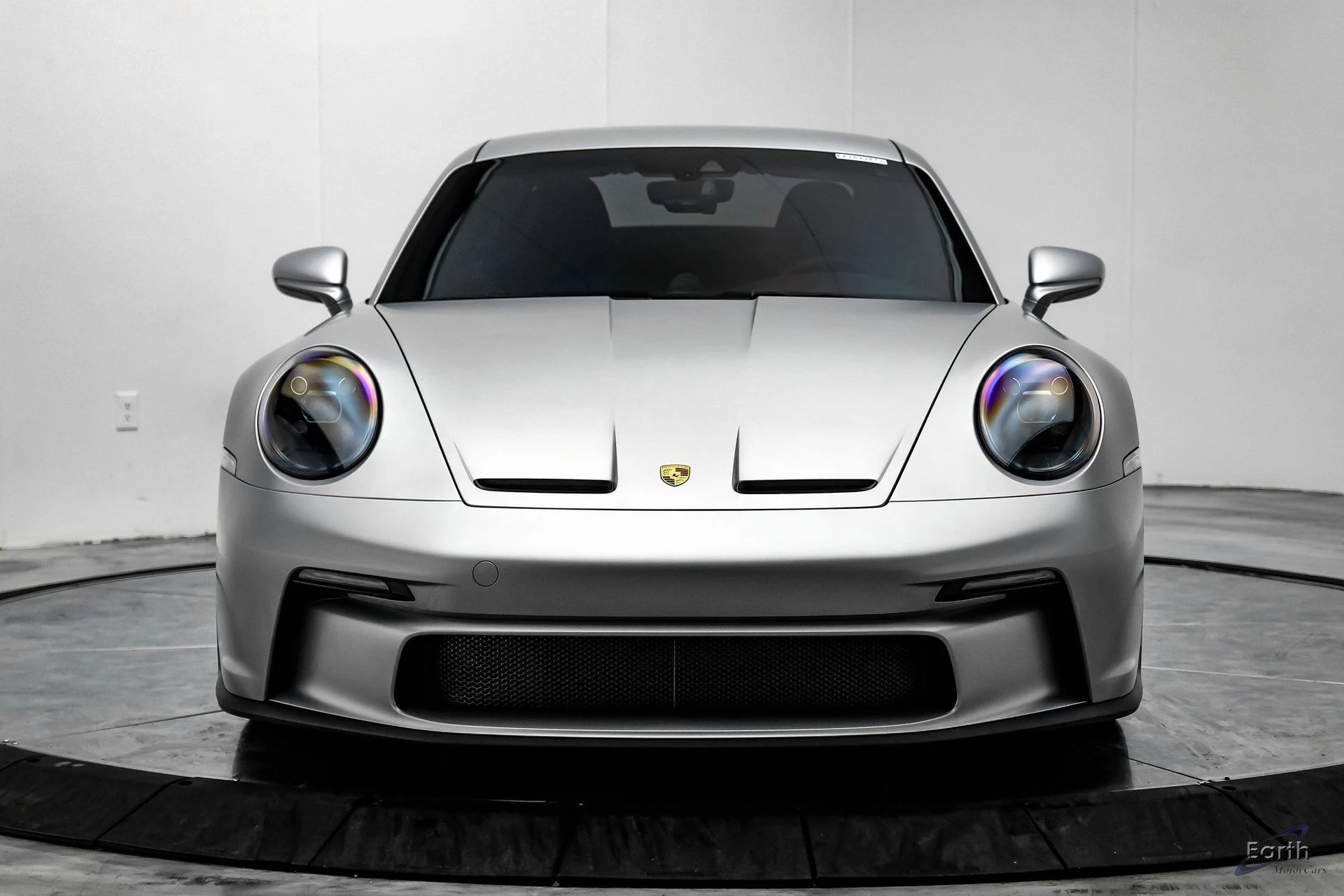 mph028_23355154_fceebe917f895e47485838d9722122d3x_859d576010