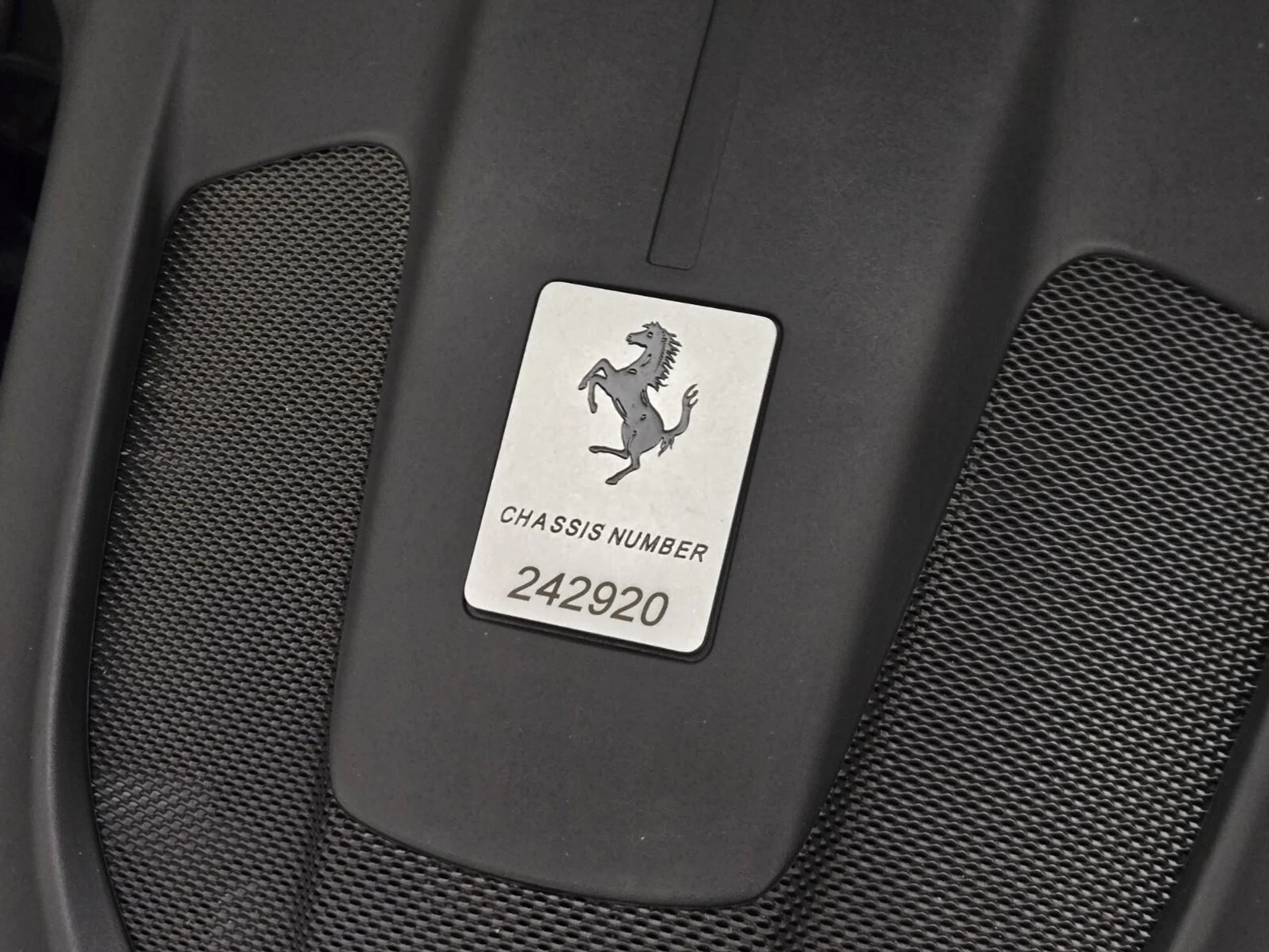 mph028_234420701_Used_2019_Ferrari_Portofino_1754634661_983caff50b