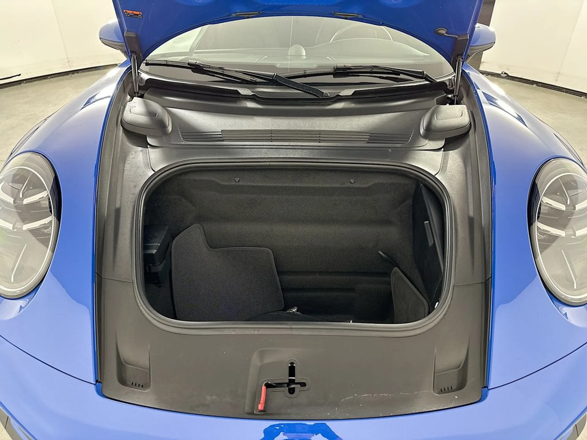 mph028_2351442362_b1330c8732e8a65c61f2e7c9cbd88243x_1dddb2f42c