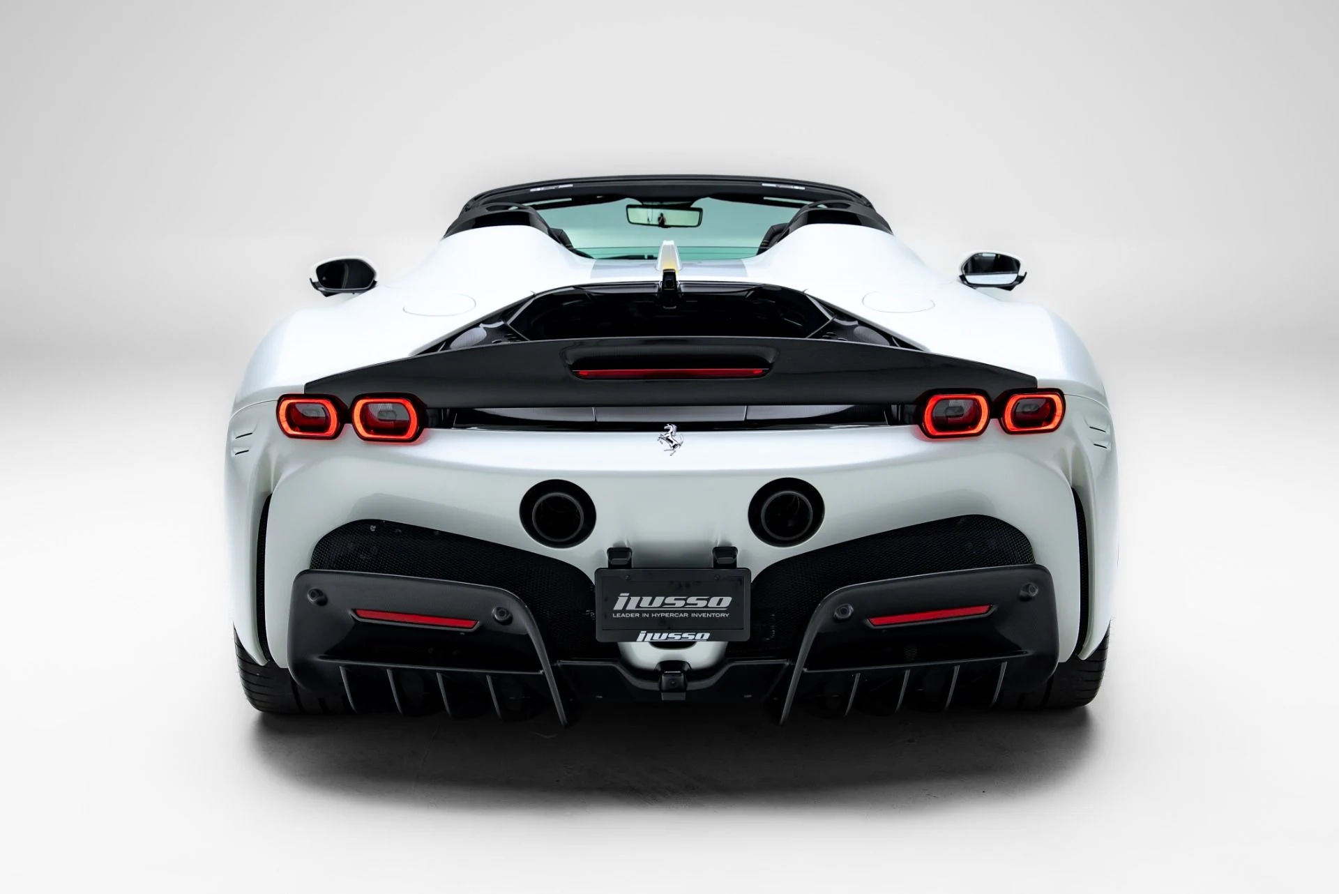 mph028_2352769267_Used_2024_Ferrari_SF_90_Spider_1777485078_931f10be6d