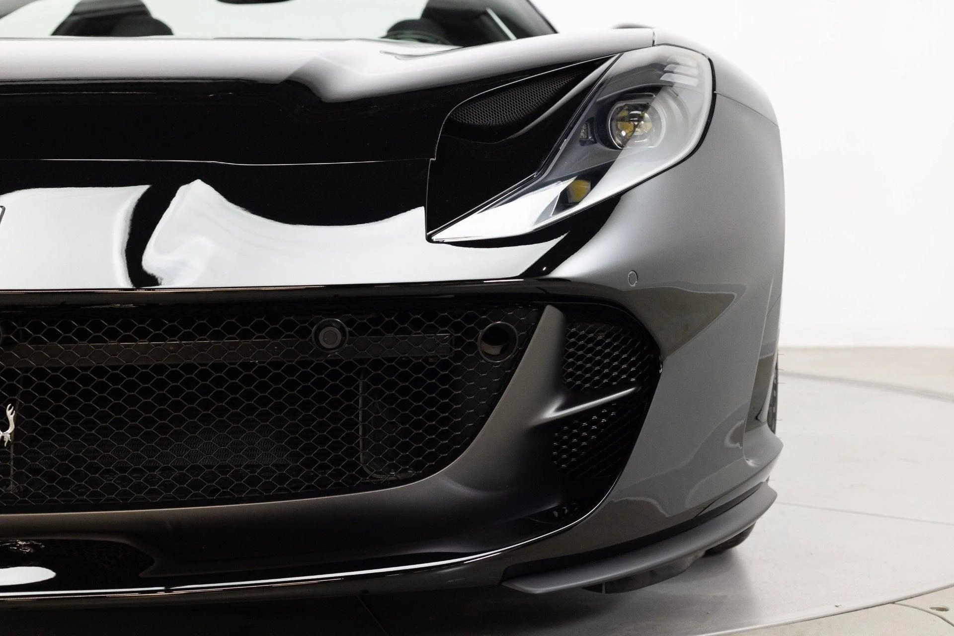 mph028_2356910000_Used_2021_Ferrari_812_GTS_1778853179_6d1748ffa5