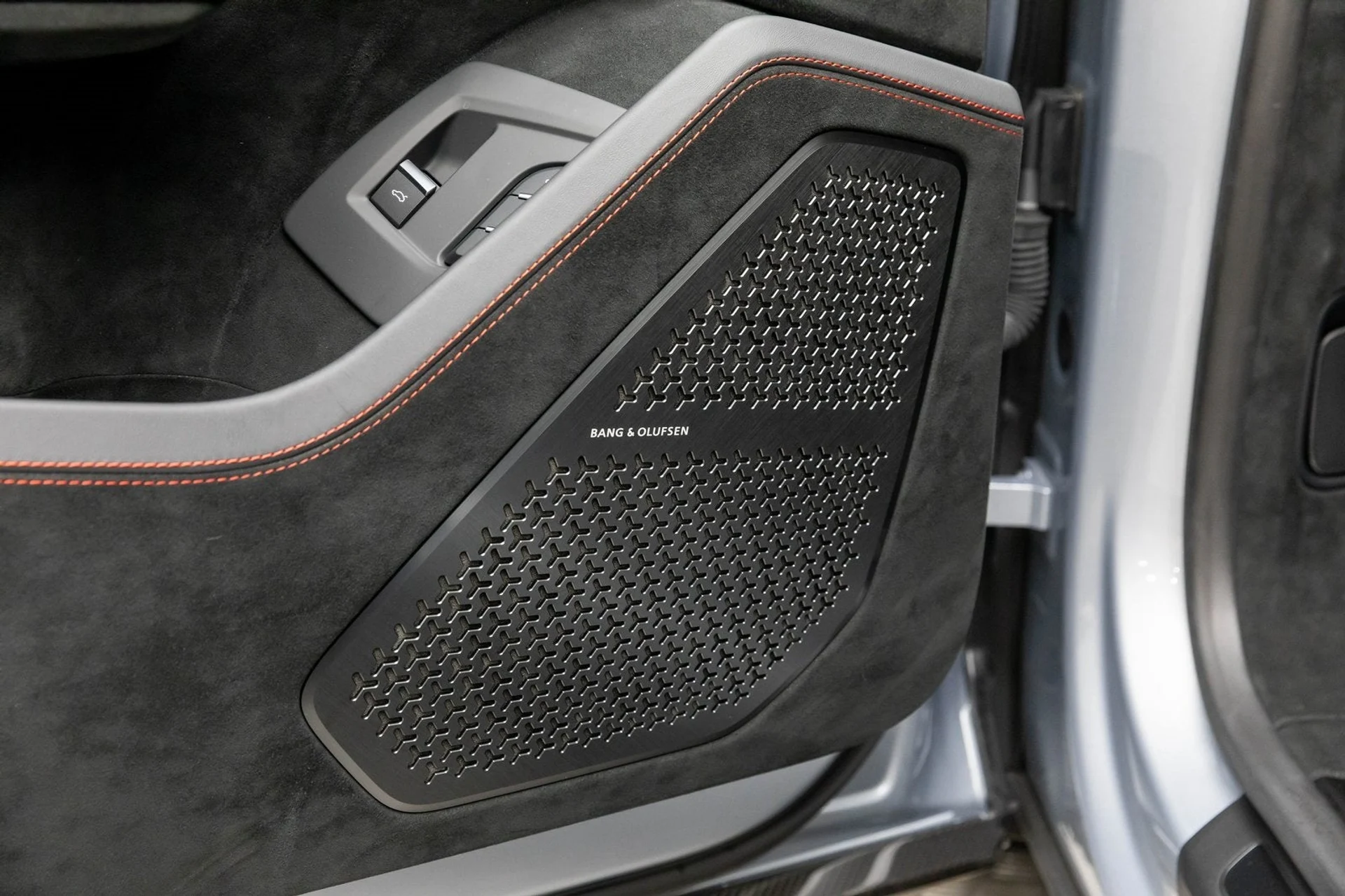 mph028_2365955322_29_56aec4edff