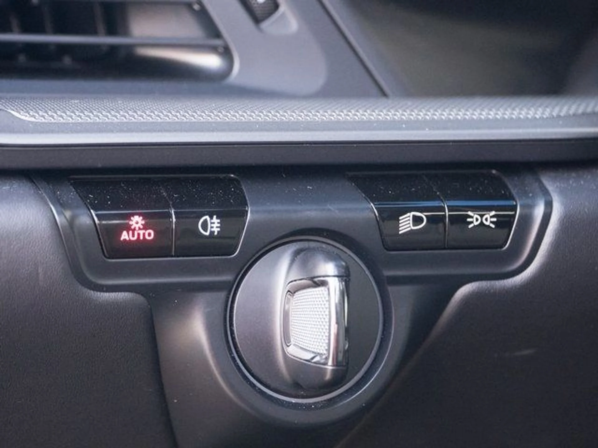 mph028_2366868134_929079e452a2e9fb079234c21a05d923_328b2f2e08