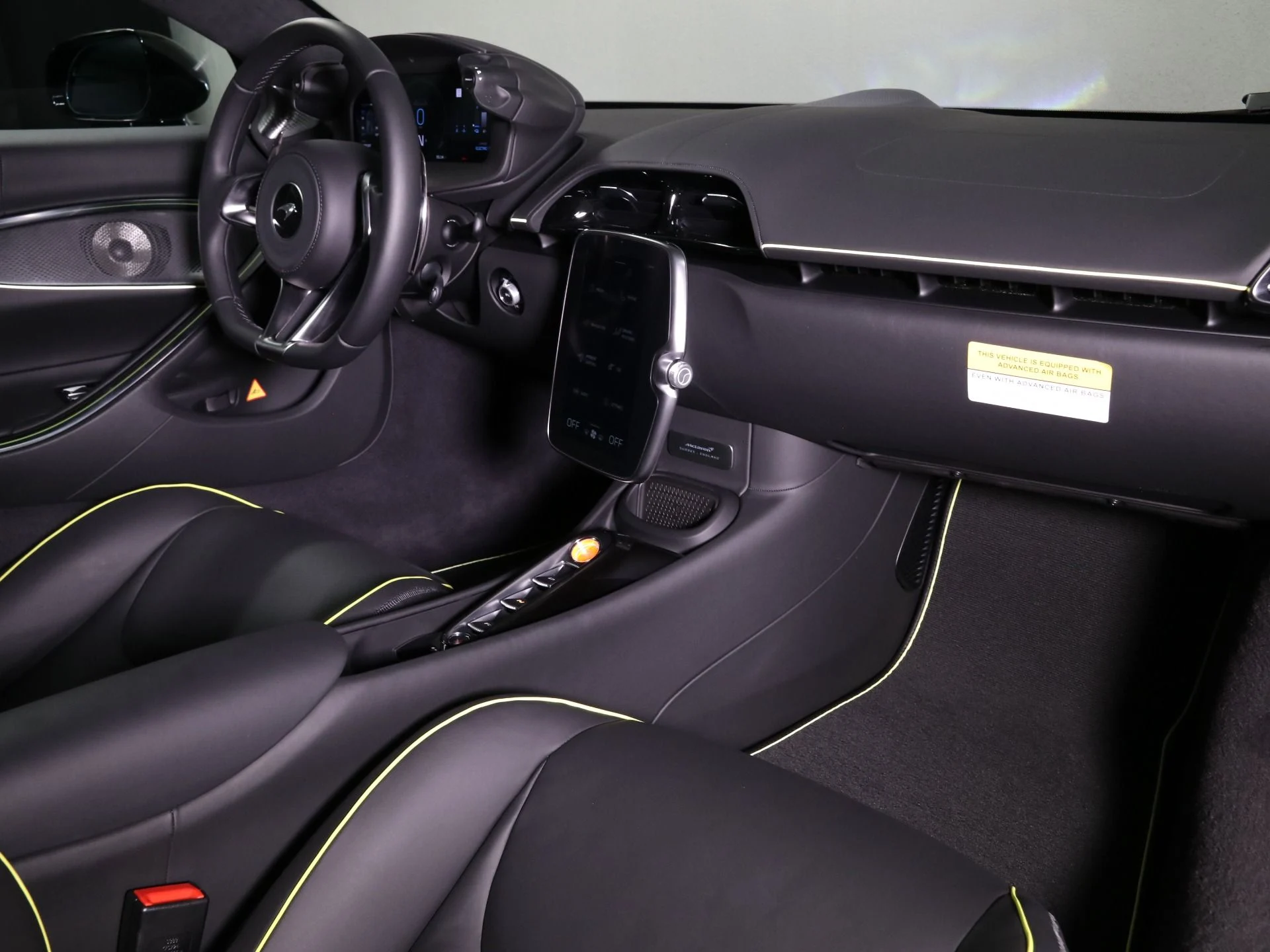 mph028_2367972603_New_2025_Mc_Laren_Artura_1739225435_6d843c0c6f