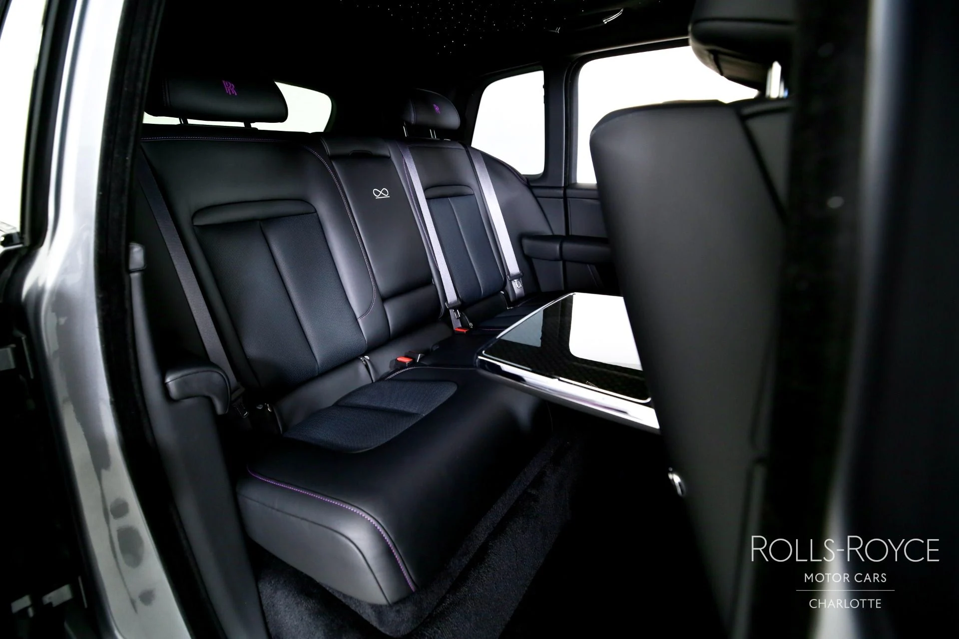 mph028_2371064979_Used_2026_Rolls_Royce_Black_Badge_Cullinan_1771362951_04da199935