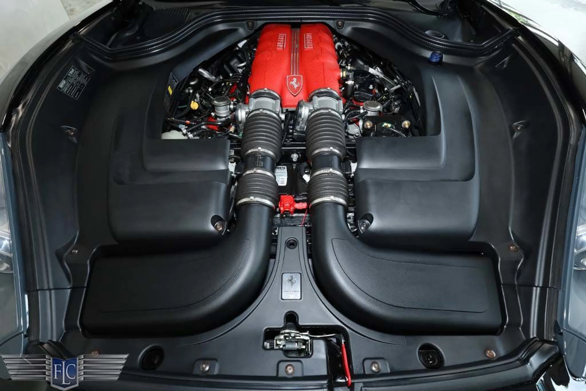 mph028_2371338951_used_2012_ferrari_california_2drconvertible_9689_22890913_29_1024_ef0c89bd14