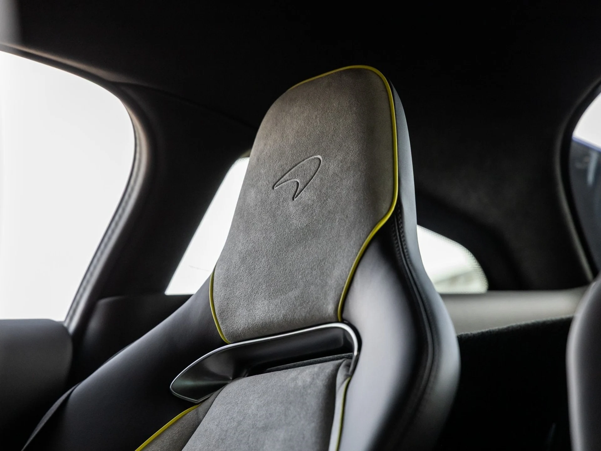 mph028_2379599338_29_f03c626de8