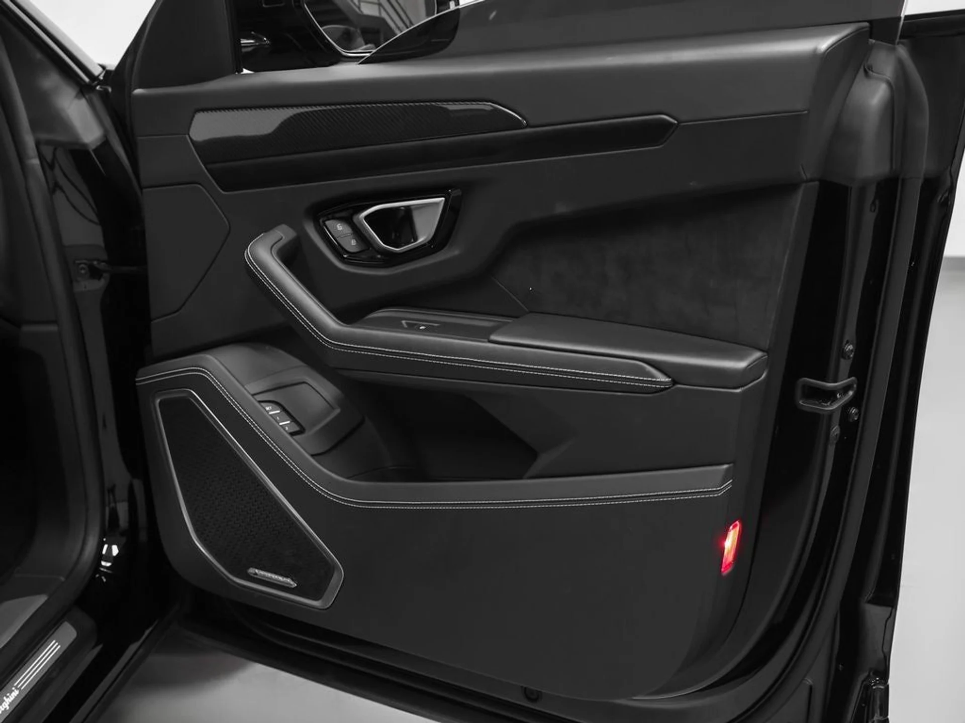 mph028_2388095774_29_09cb27618c