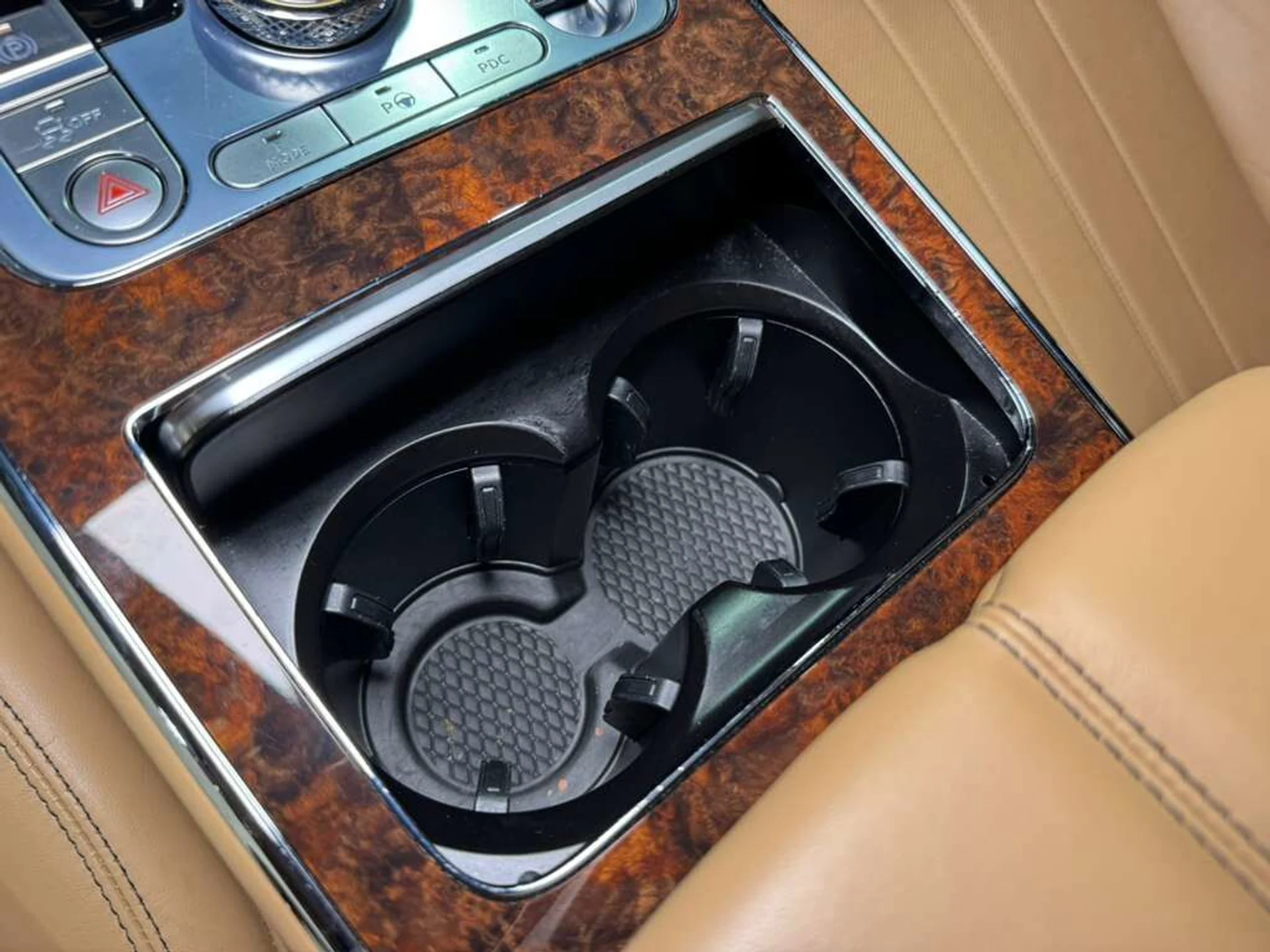 mph028_2392174642_0c163a4fc32ae7aa91d07fc8769a8ba7_3ef65223fe