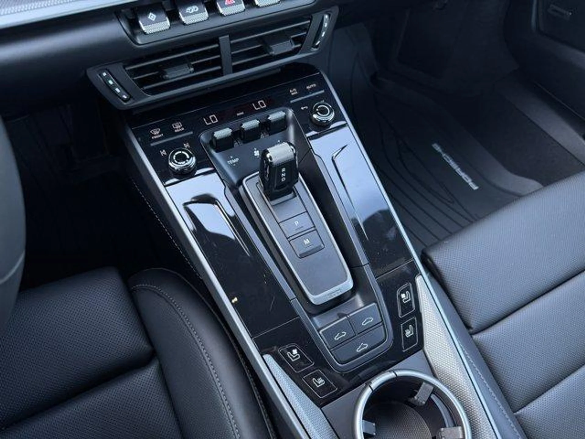 mph028_239476720_4pc_KT_Iccmy_F_Yp_Fo_Py74cqzitp9k_bd2e19ca85