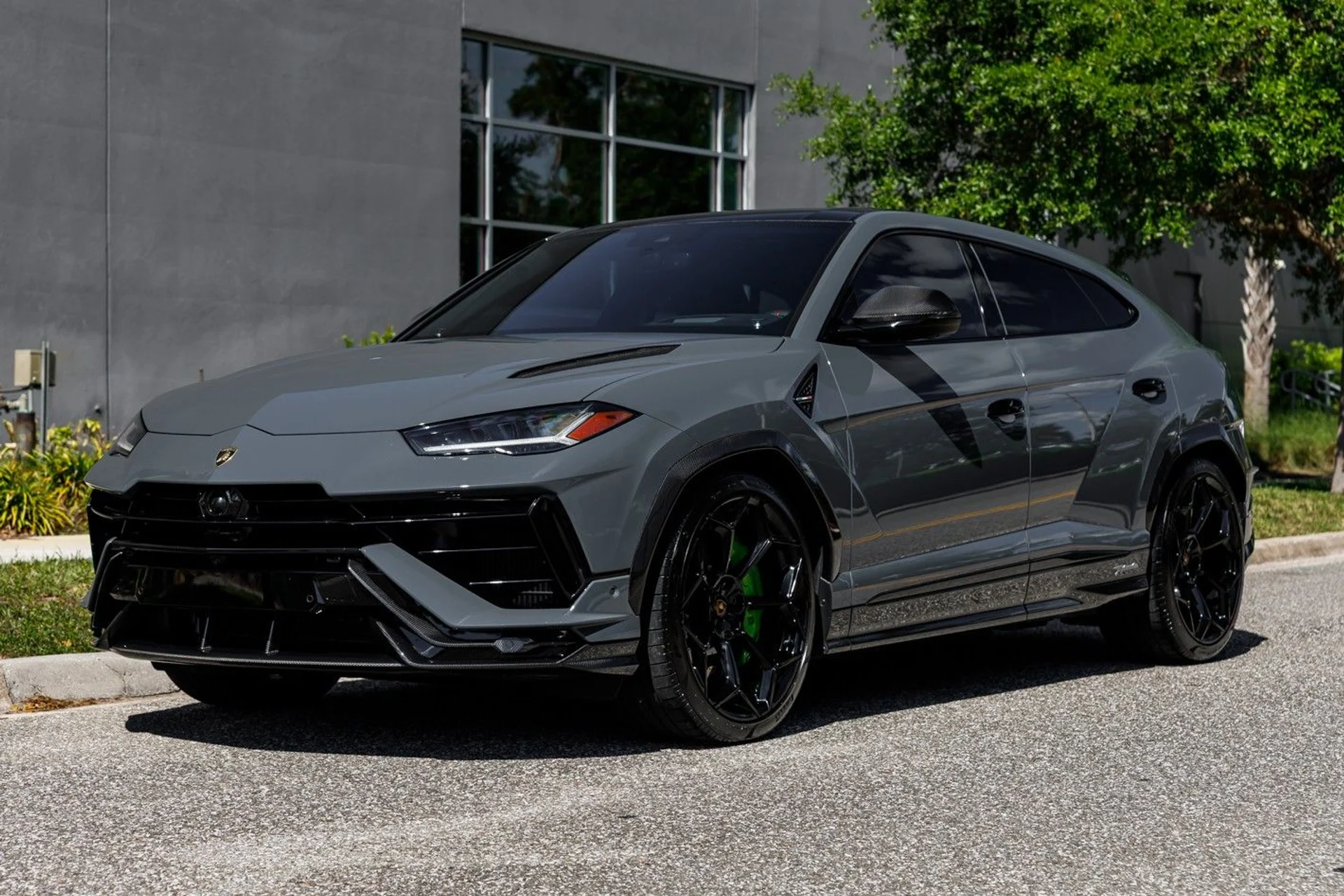 mph028_2398718955_667_p29_l_414f9e57e2