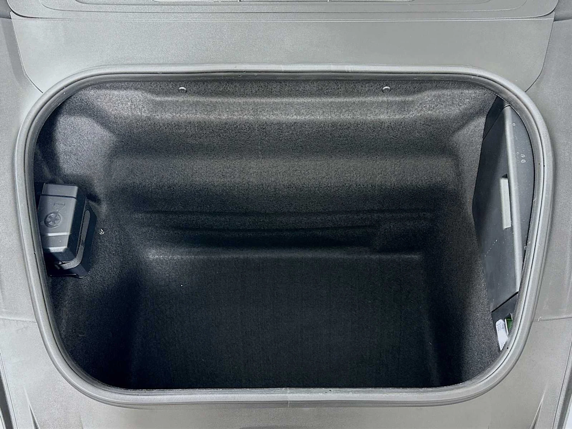 mph028_2400006211_9a360e19e95ac08050715fe95527c3d6_4124e76aef