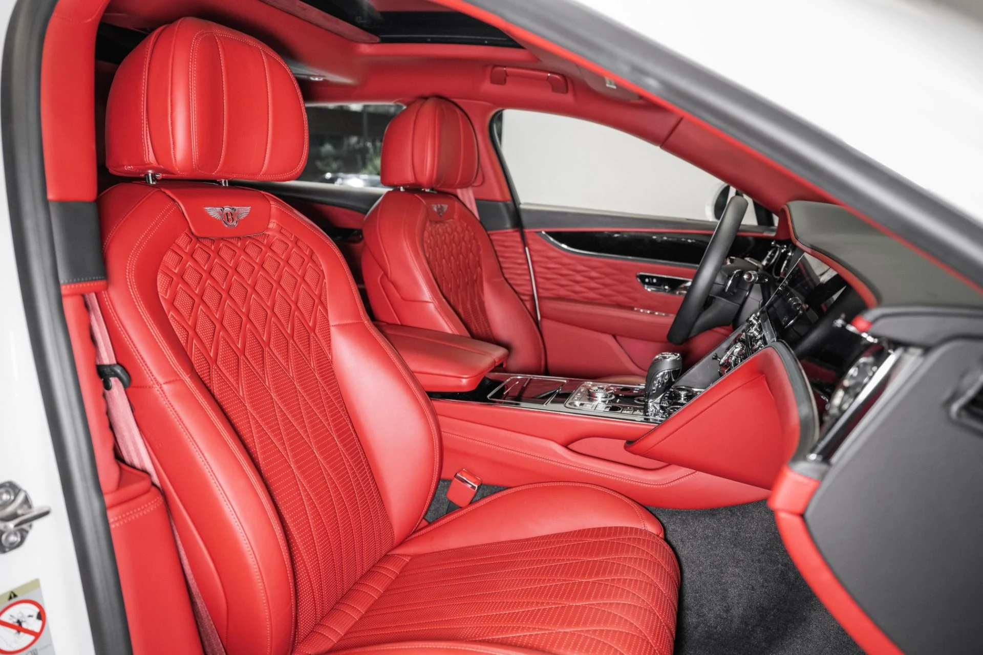mph028_2404134679_Used_2021_Bentley_Flying_Spur_V8_1752848687_f0e15207ab