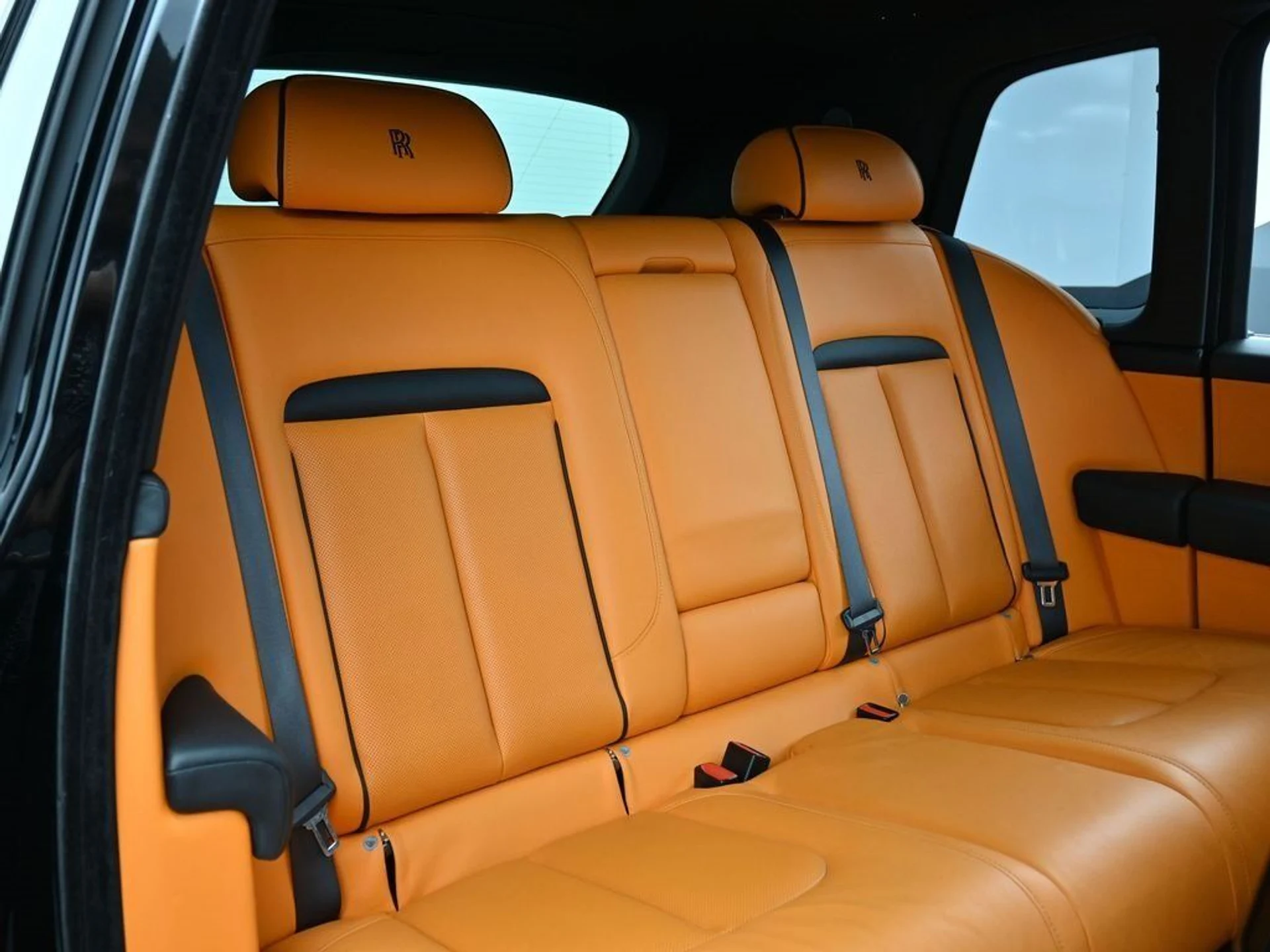 mph028_2407399395_ce8b0c90a200b460e57f652b0f640312_8ae20b9a70