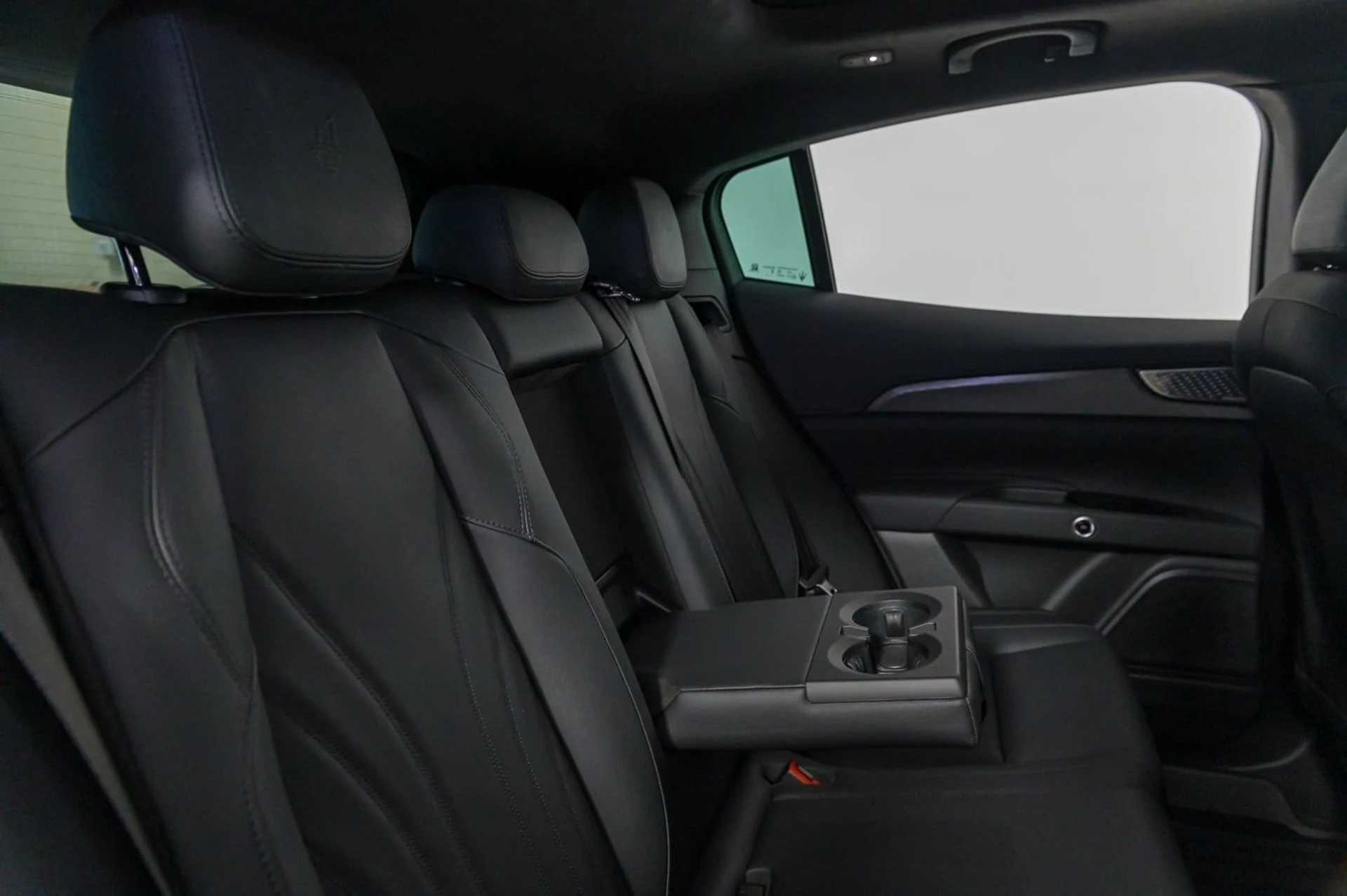 mph028_2411565307_17c303c7775490c2b74cb5fc18871a38x_cbee7ec80b