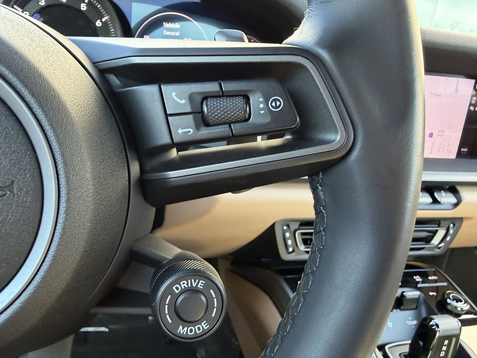 mph028_2412561419_88e9652687a05d6cbe986da70480bab8x_e3c2009ff2