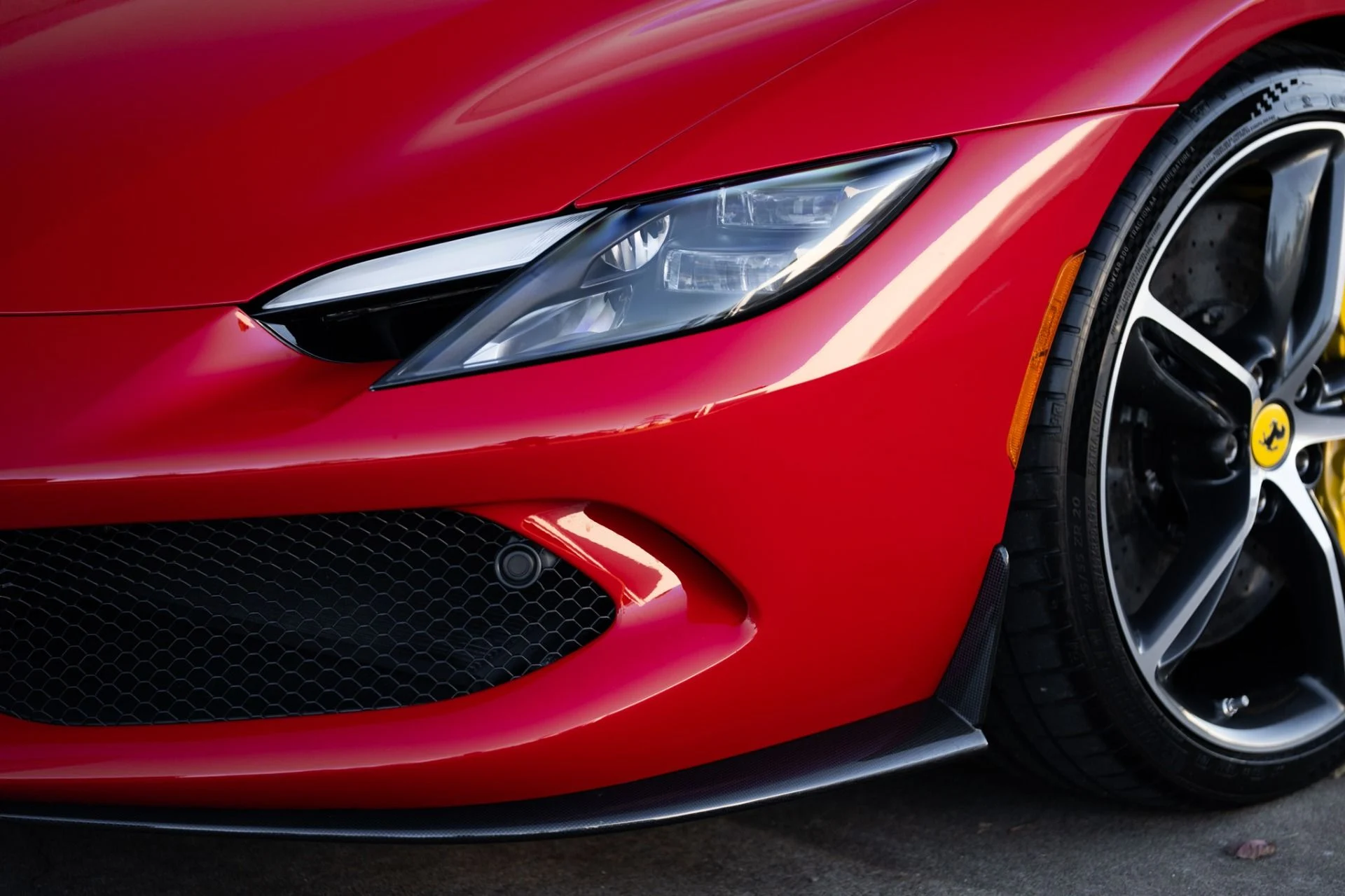 mph028_2413918129_Used_2024_Ferrari_296_GTB_1766187002_aacb36ae4d