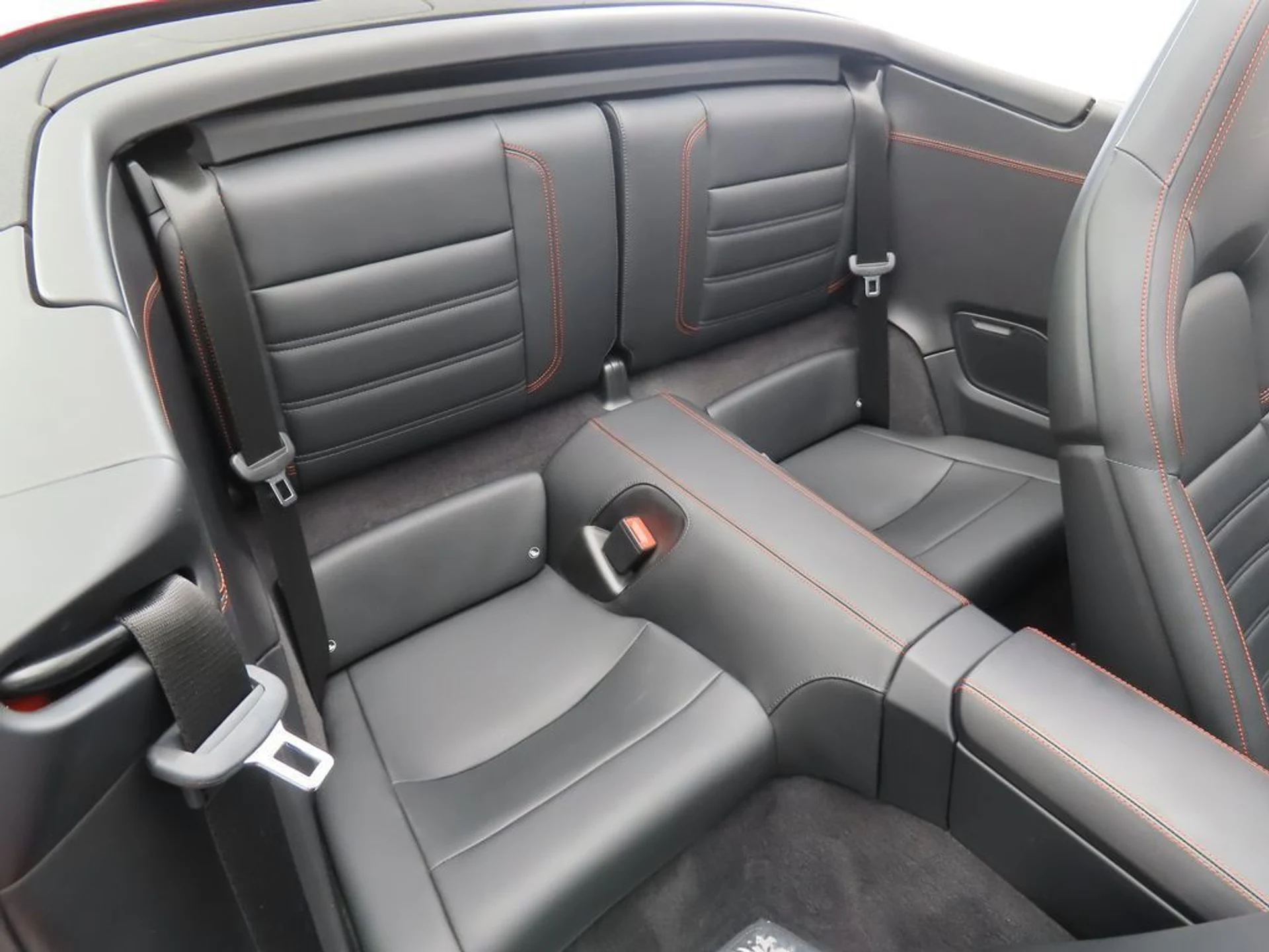 mph028_2414709583_used_2022_porsche_911_turbocabriolet_8119_22928338_29_1024_56a023d138