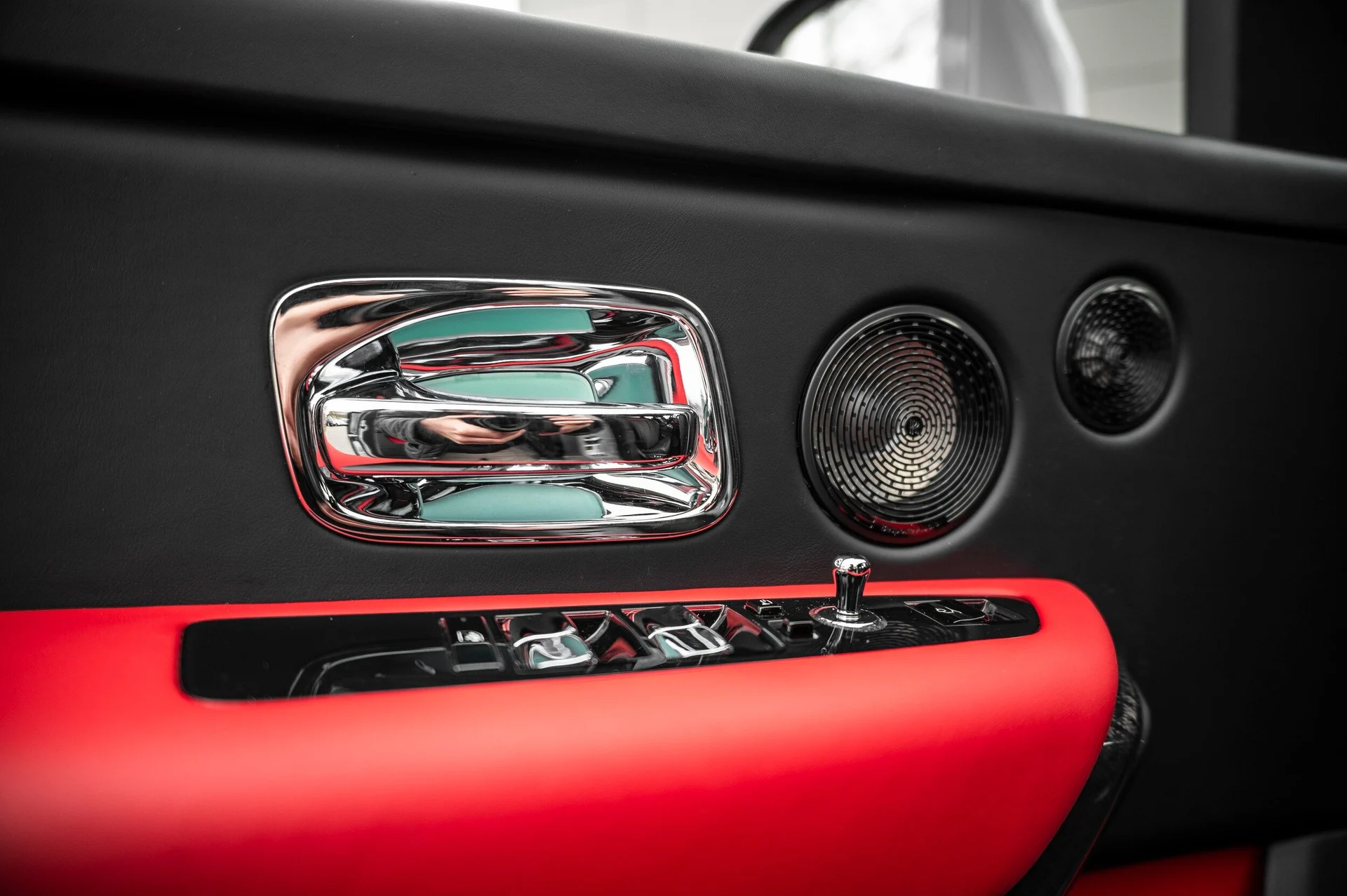 mph028_2420932644_ce097ae991ef46d4b4a1b431da7c38f4_5c5e7f8275