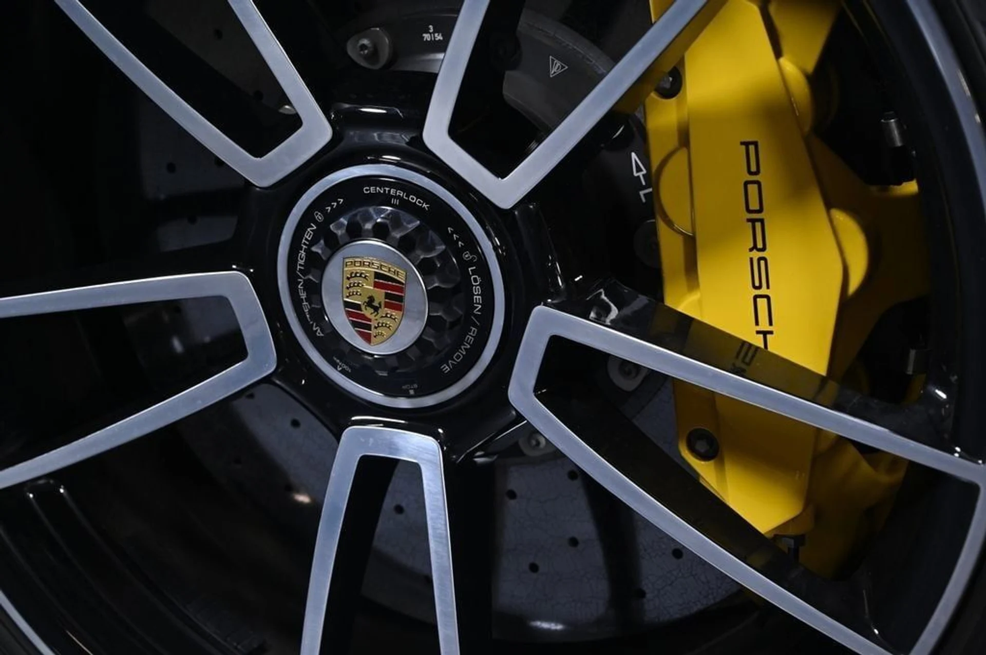 mph028_2421011161_4ee9b64253654fc4a27a86a85c8cdb08_2f1b459081