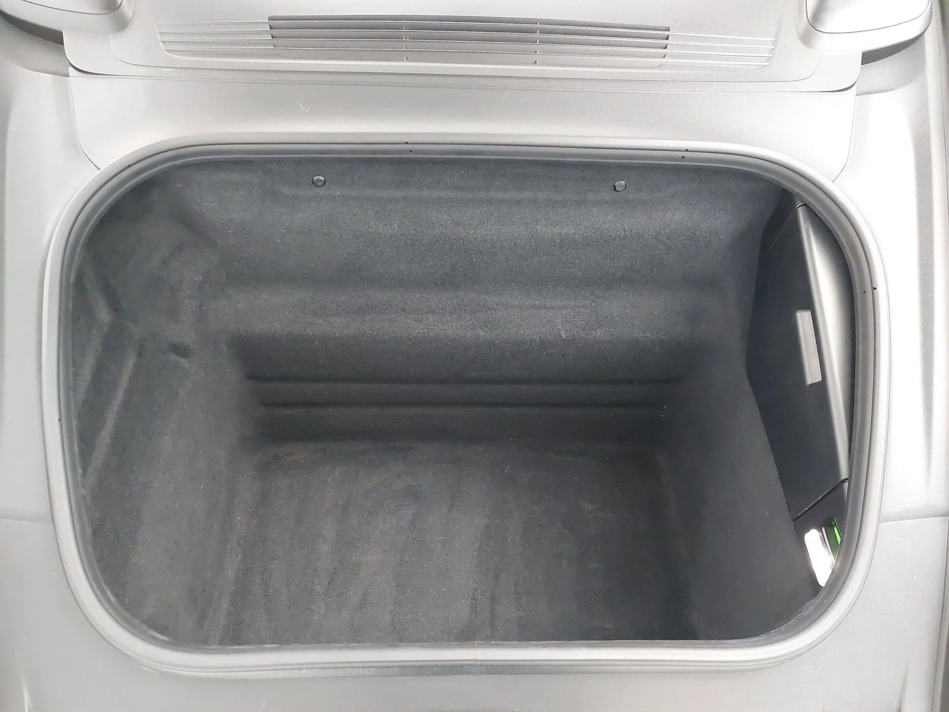 mph028_2425621988_88b500940a71019a4680ca394f79d231x_369128157f