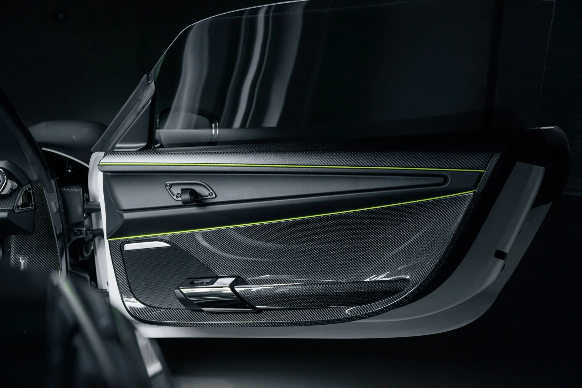 mph028_2429822135_12440_p29_l_0c3ac000d1