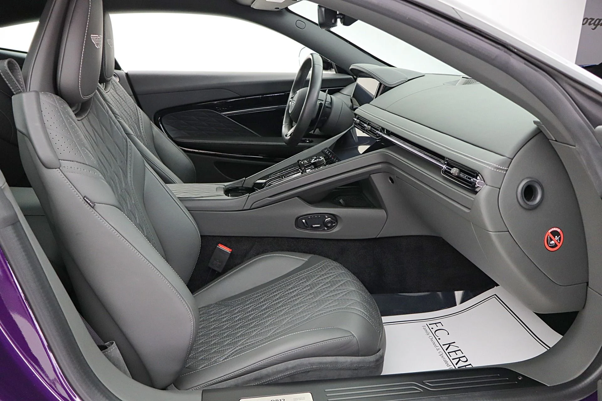mph028_2440816472_Used_2024_Aston_Martin_DB_12_Coupe_LEASE_OPTIONS_AVAILABLE_d3d44ae34f