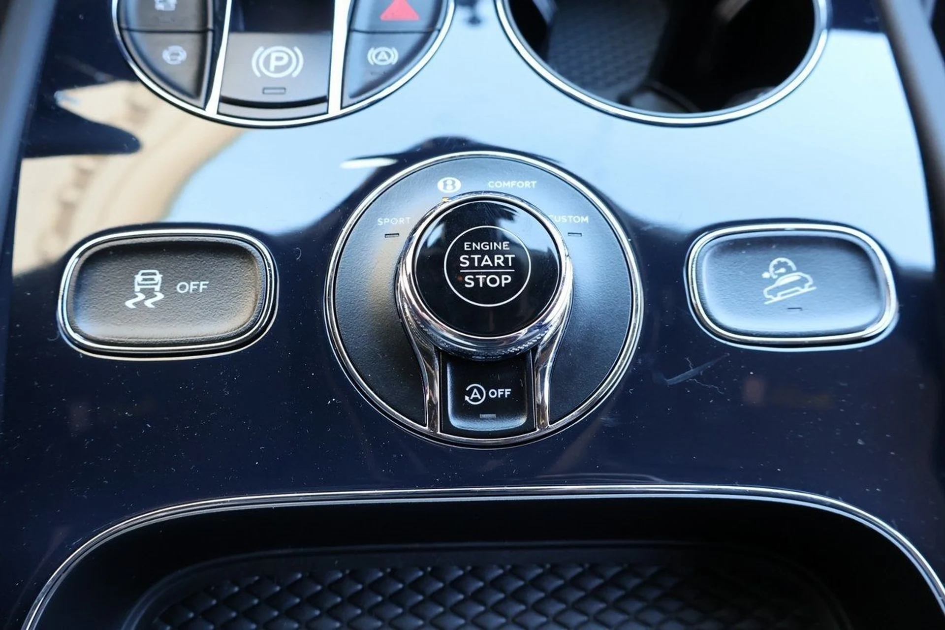 mph028_244203975_29_545c401a38