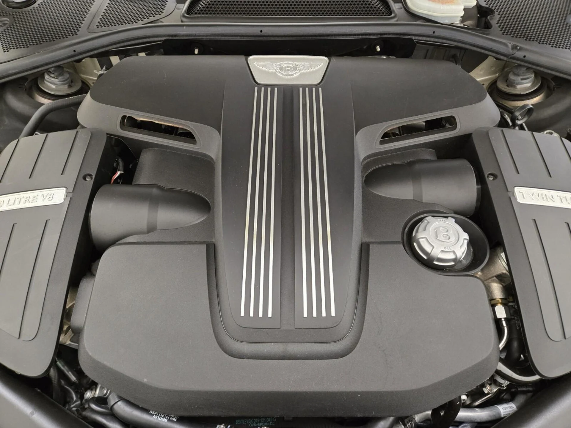 mph028_2443743844_Used_2015_Bentley_Continental_GT_V8_S_1759214735_f1e3d5e5cc