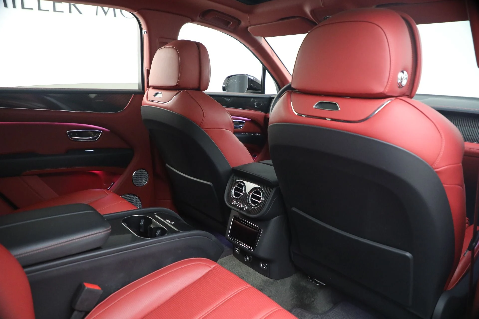 mph028_2444069480_Used_2023_Bentley_Bentayga_S_V8_1775660782_6518a9fa80