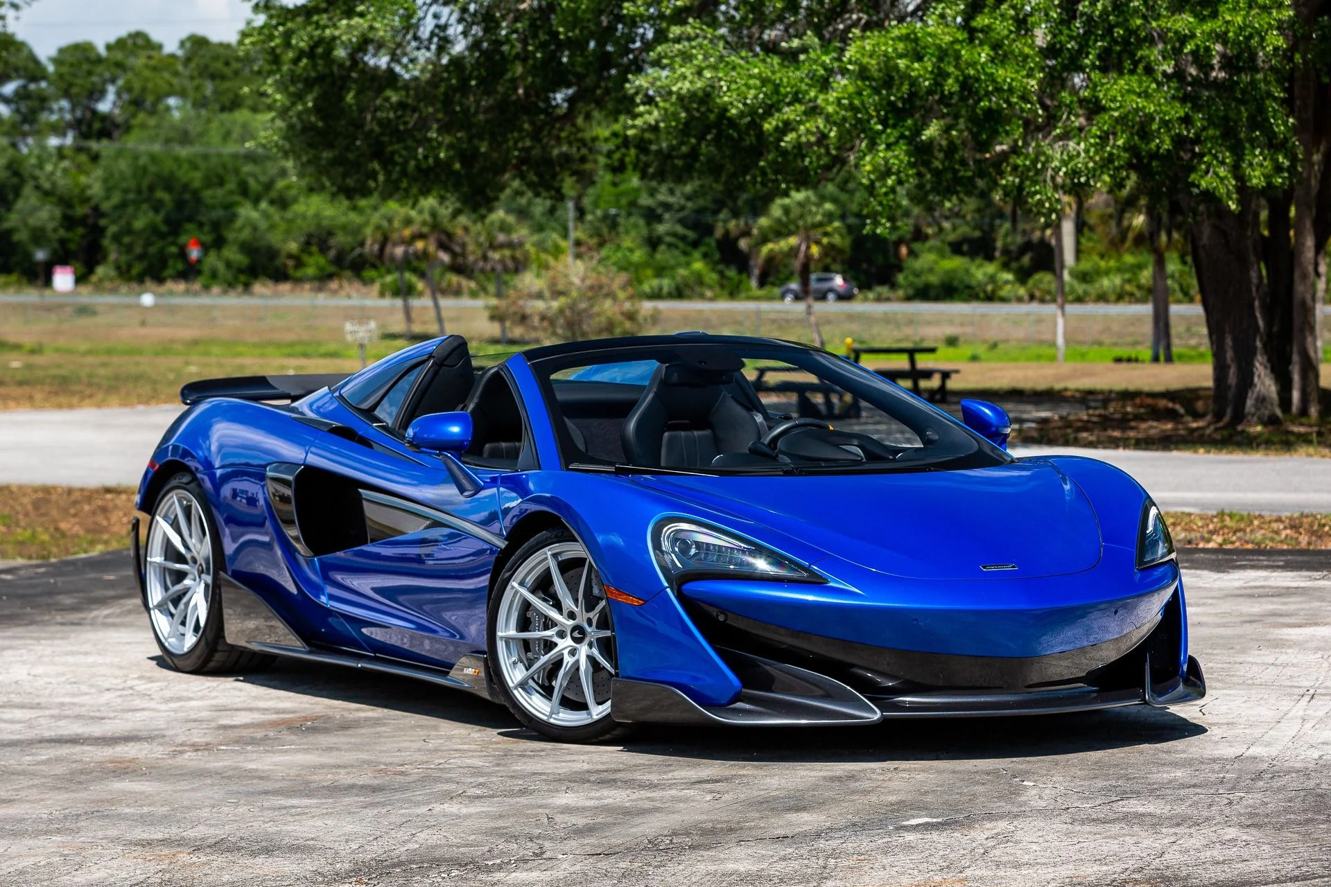 mph028_2447971703_14_p29_l_6c3673d555