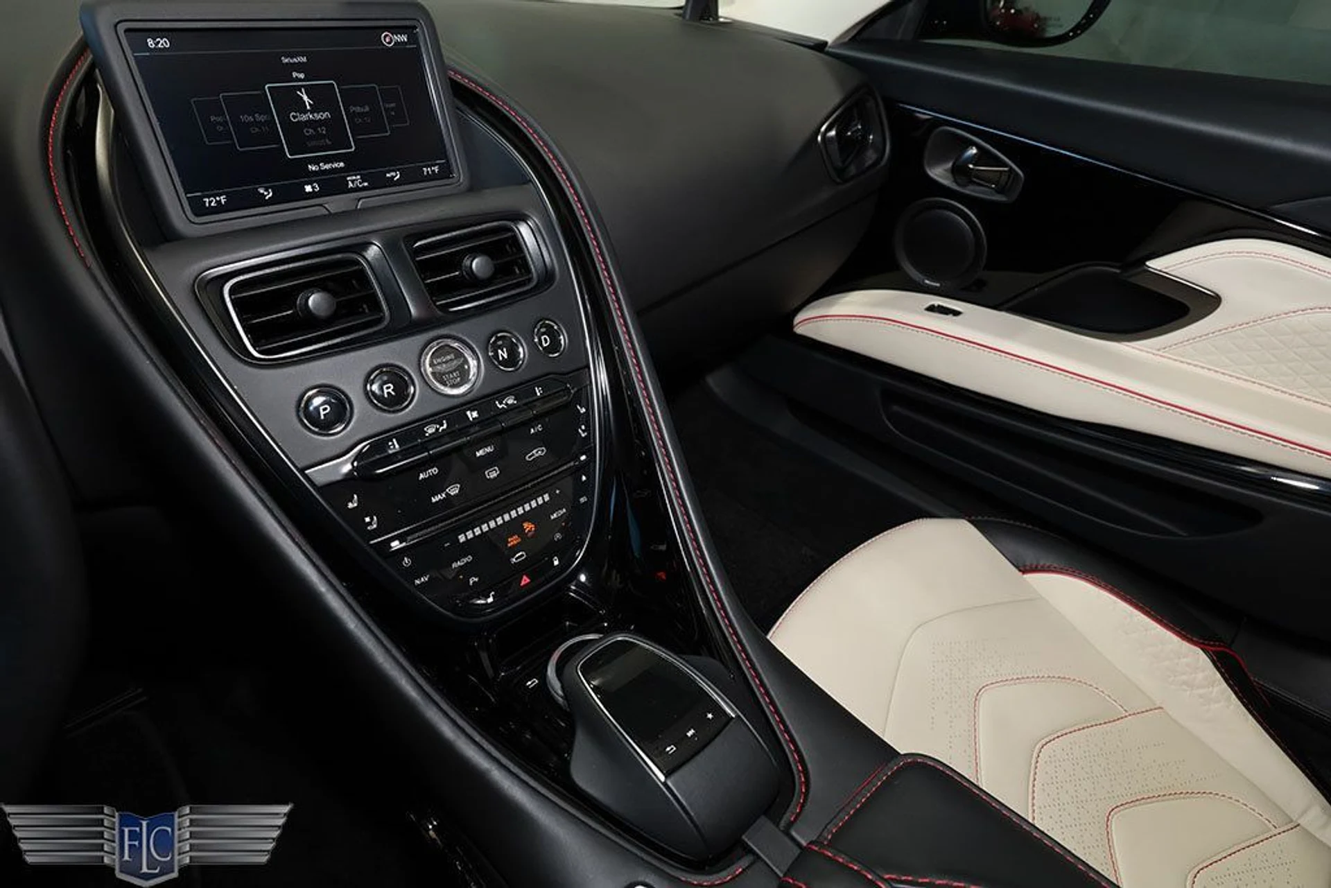 mph028_245239625_used_2022_aston_martin_dbs_superleggeracoupe_9689_22952406_29_1024_d9e11ffdde