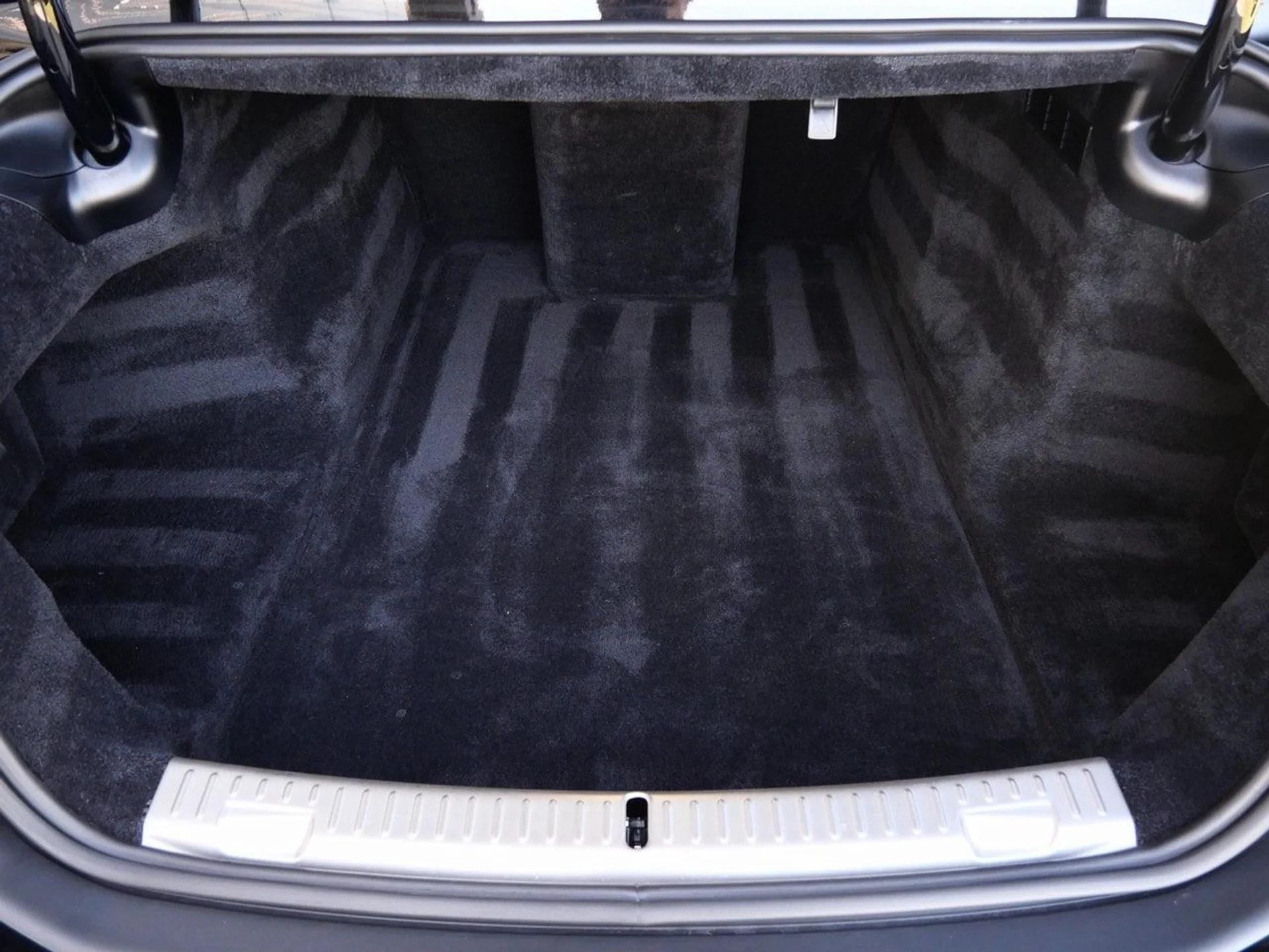 mph028_2453995863_a69bab9c62d1d4591bef543748a8c15fx_906c5f548f