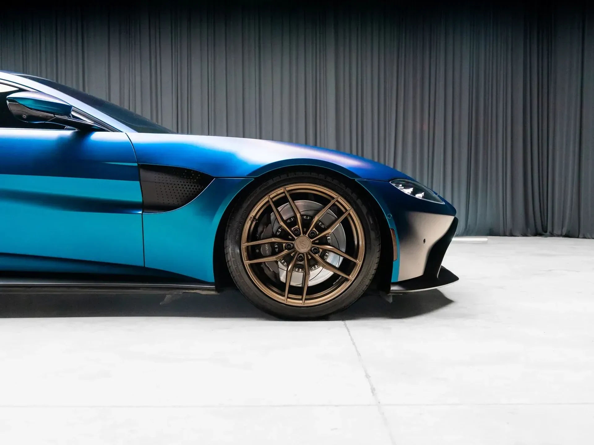 mph028_2456488530_0f11eff5_f8b5_4bfe_9f84_26f86139c7e9_4c16a779d1