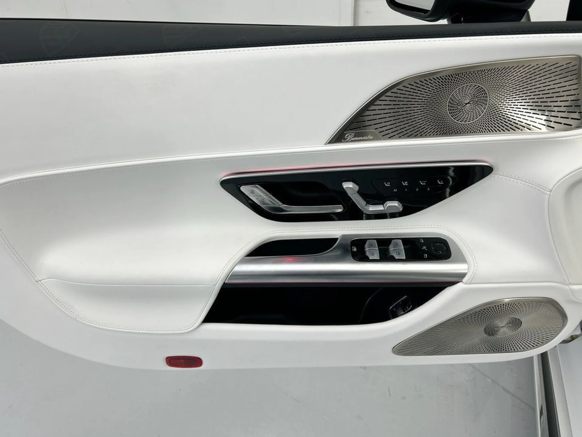 mph028_2456582052_used_2026_mercedes_benz_sl_maybachsl680monogramseriesroadster_8119_23003941_29_1024_5cbe02b4d2