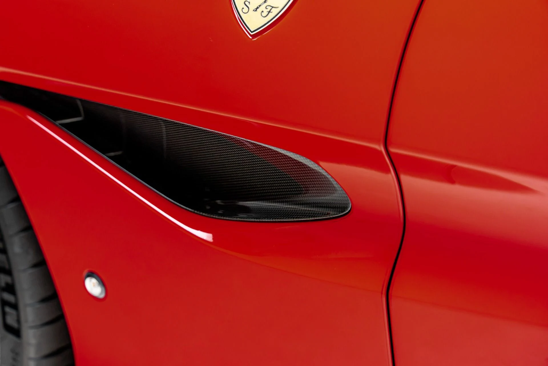 mph028_245860907_Used_2023_Ferrari_Portofino_M_1785352556_314fa35233