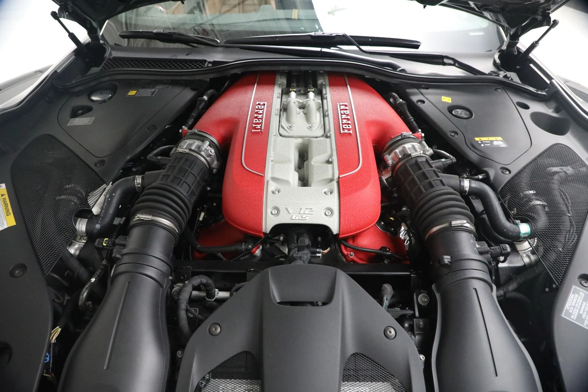 mph028_2461146129_Used_2021_Ferrari_812_GTS_1781727268_9424664c0e