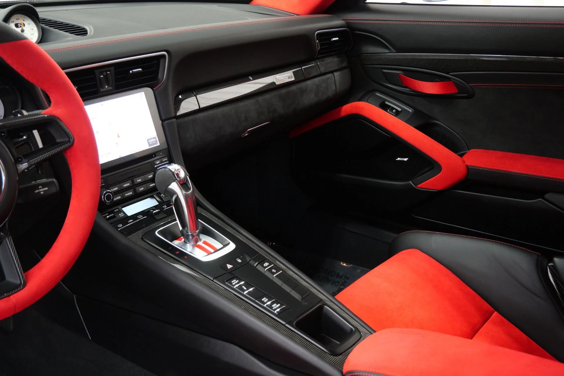 mph028_2462834685_Used_2018_Porsche_911_GT_2_RS_Weissach_1756311702_76ef2895c2