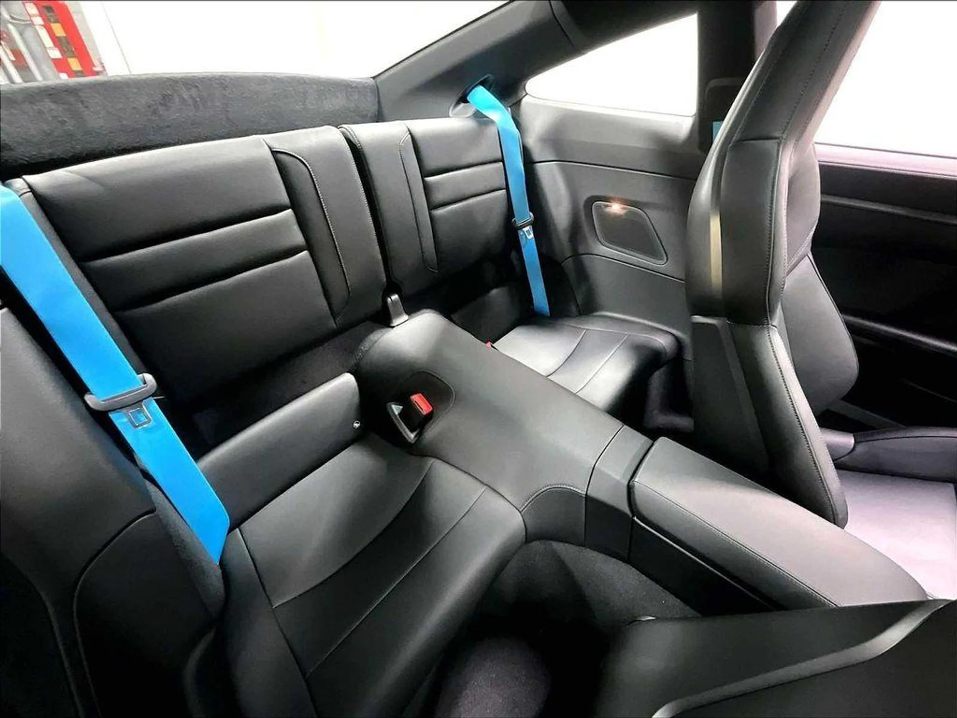 mph028_24678408_l_ID_Hf_G_s_I0h0zq_Nl_J85_Qxu_X8_G0_c8cdb03273