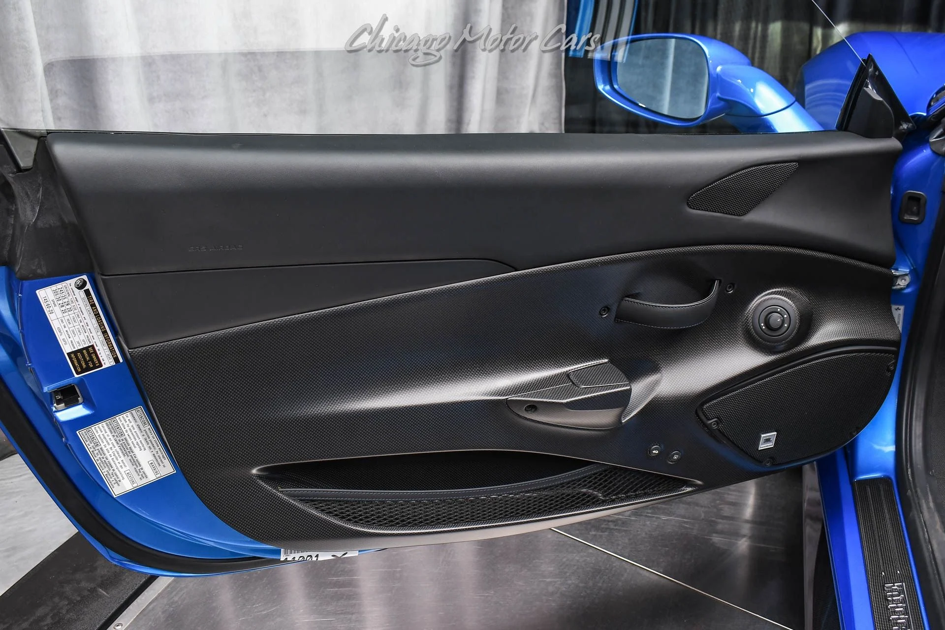 mph028_2469918006_12831_p29_l_6ca8ff834a