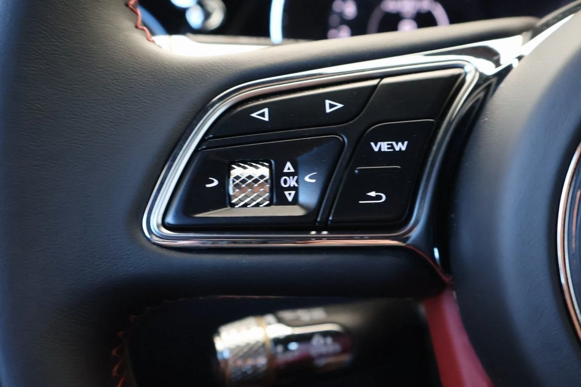 mph028_2473768271_29_0591c7558e