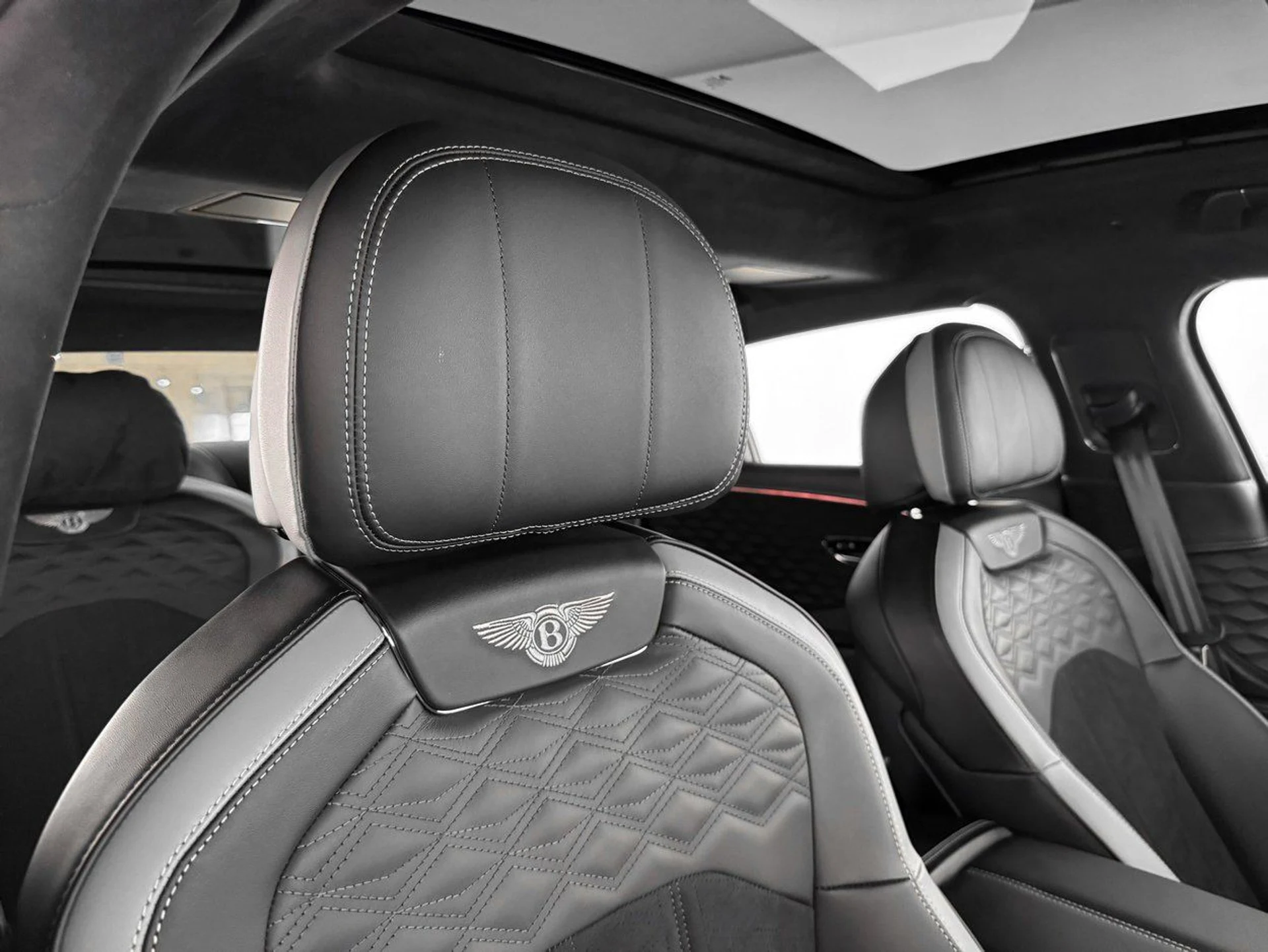 mph028_2476041041_496d67a7a460dd23731813d31d3d76f3x_0cf8e25ff3